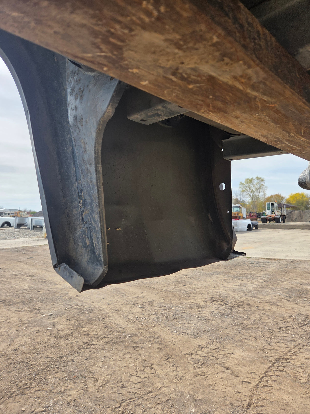 2007-2013 Chevrolet Silverado 1500 2500 3500 HD 6' 6" Short Truck Bed
