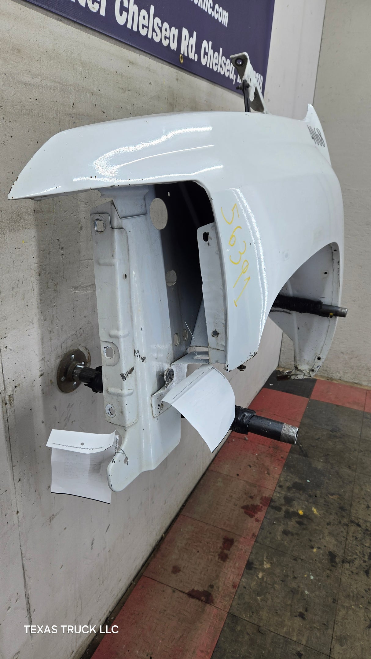 2007-2013 Chevrolet Silverado Driver Side Front LH Fender 1500 2500 3500 HD - Summit White