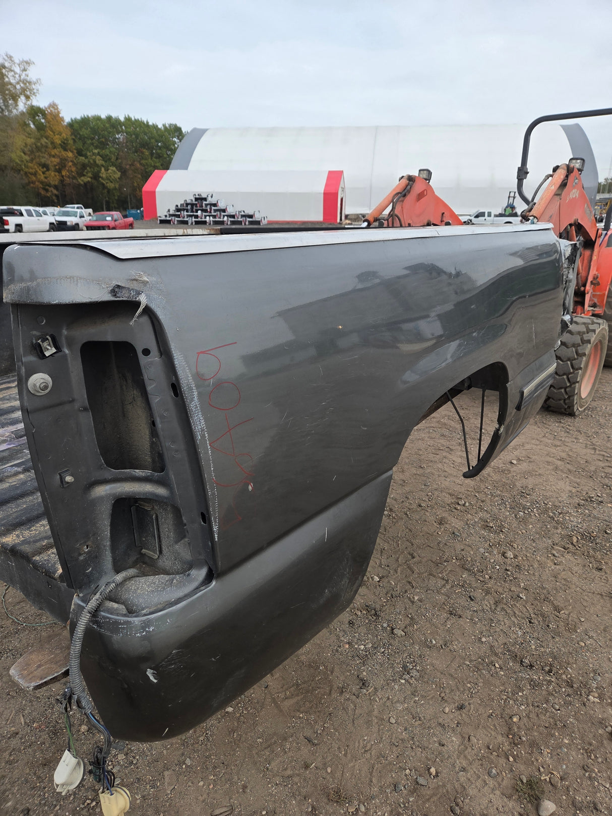 1999-2007 Chevrolet Silverado / GMC Sierra 6' 6" Short Truck Bed