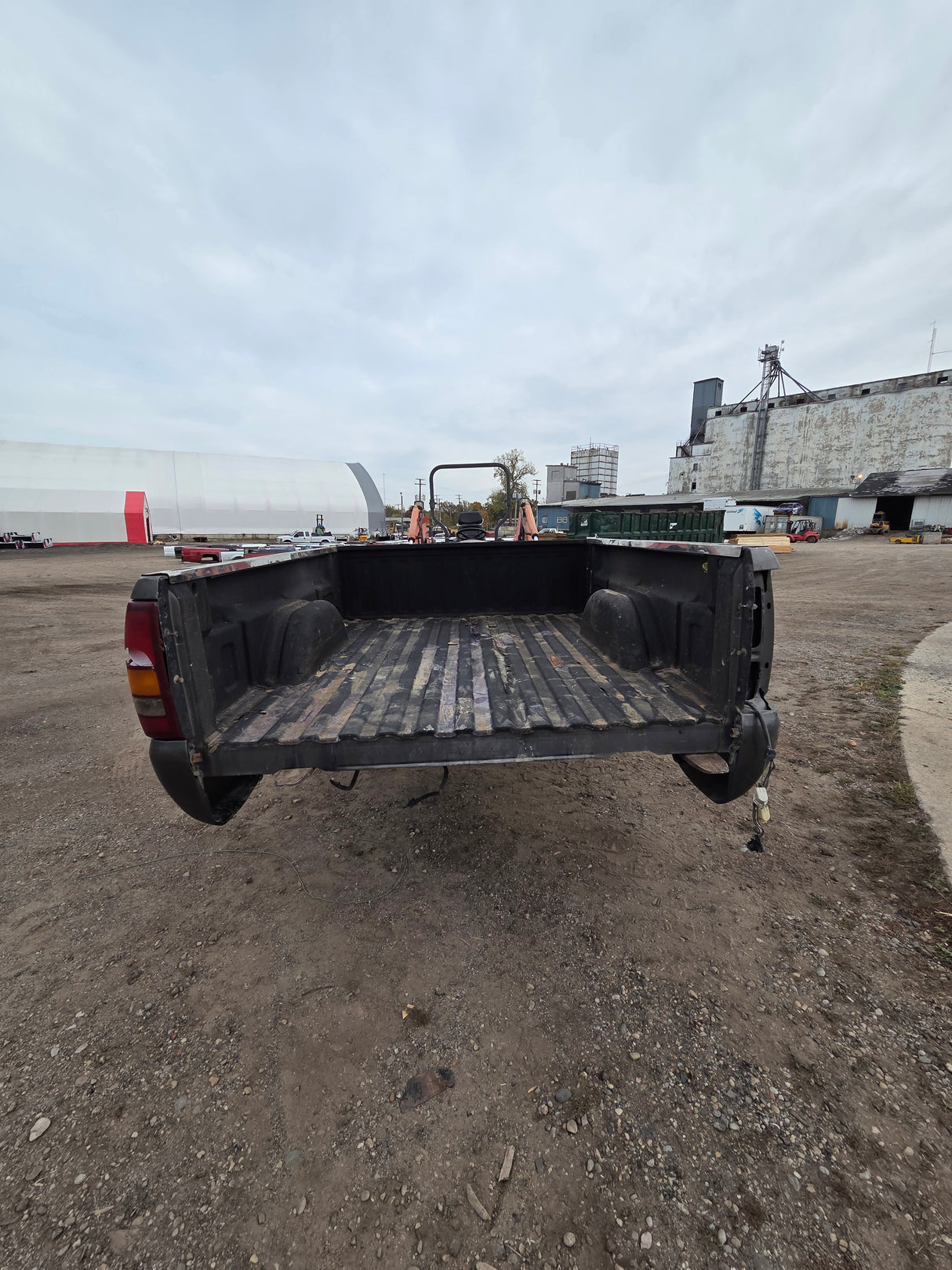 1999-2007 Chevrolet Silverado / GMC Sierra 6' 6" Short Truck Bed