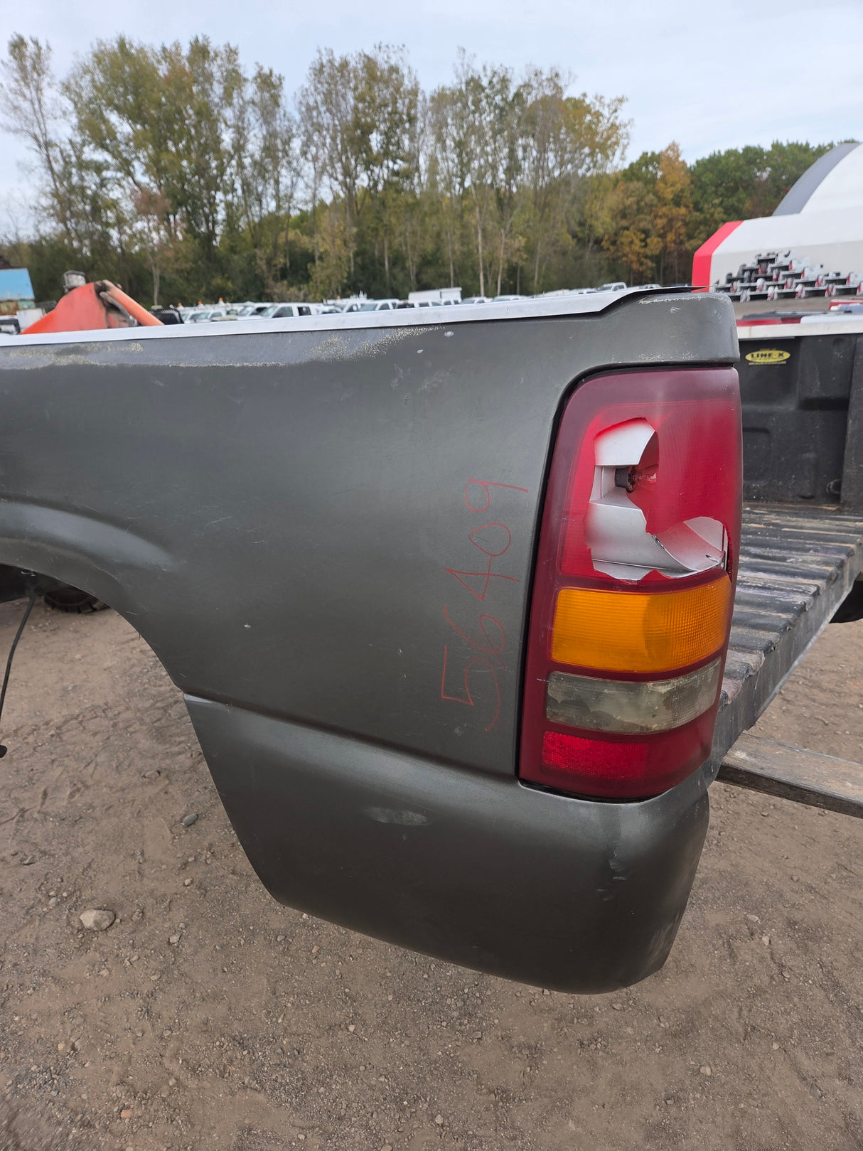 1999-2007 Chevrolet Silverado / GMC Sierra 6' 6" Short Truck Bed