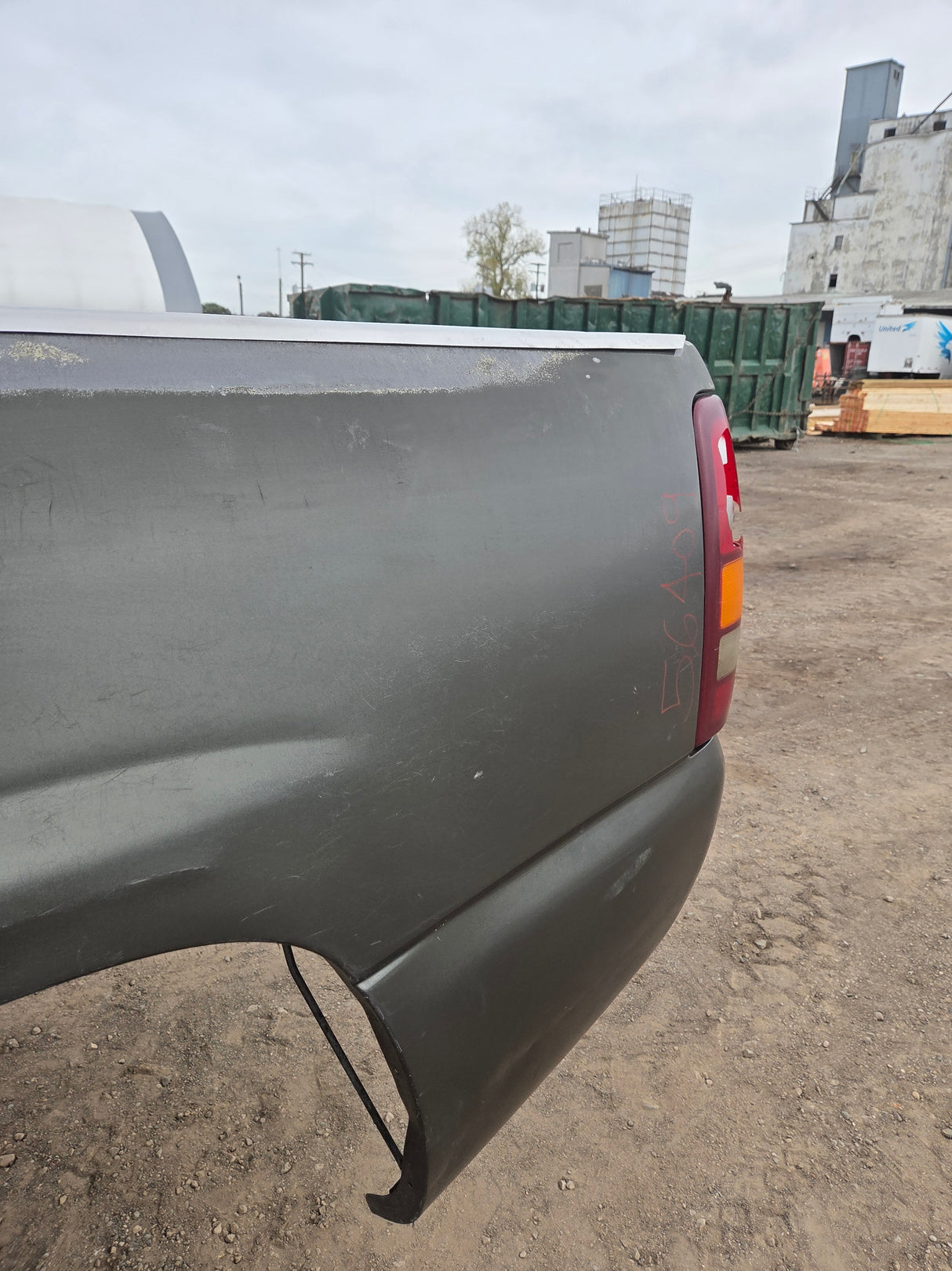1999-2007 Chevrolet Silverado / GMC Sierra 6' 6" Short Truck Bed