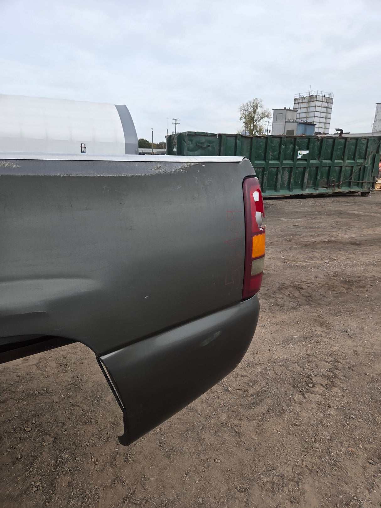 1999-2007 Chevrolet Silverado / GMC Sierra 6' 6" Short Truck Bed