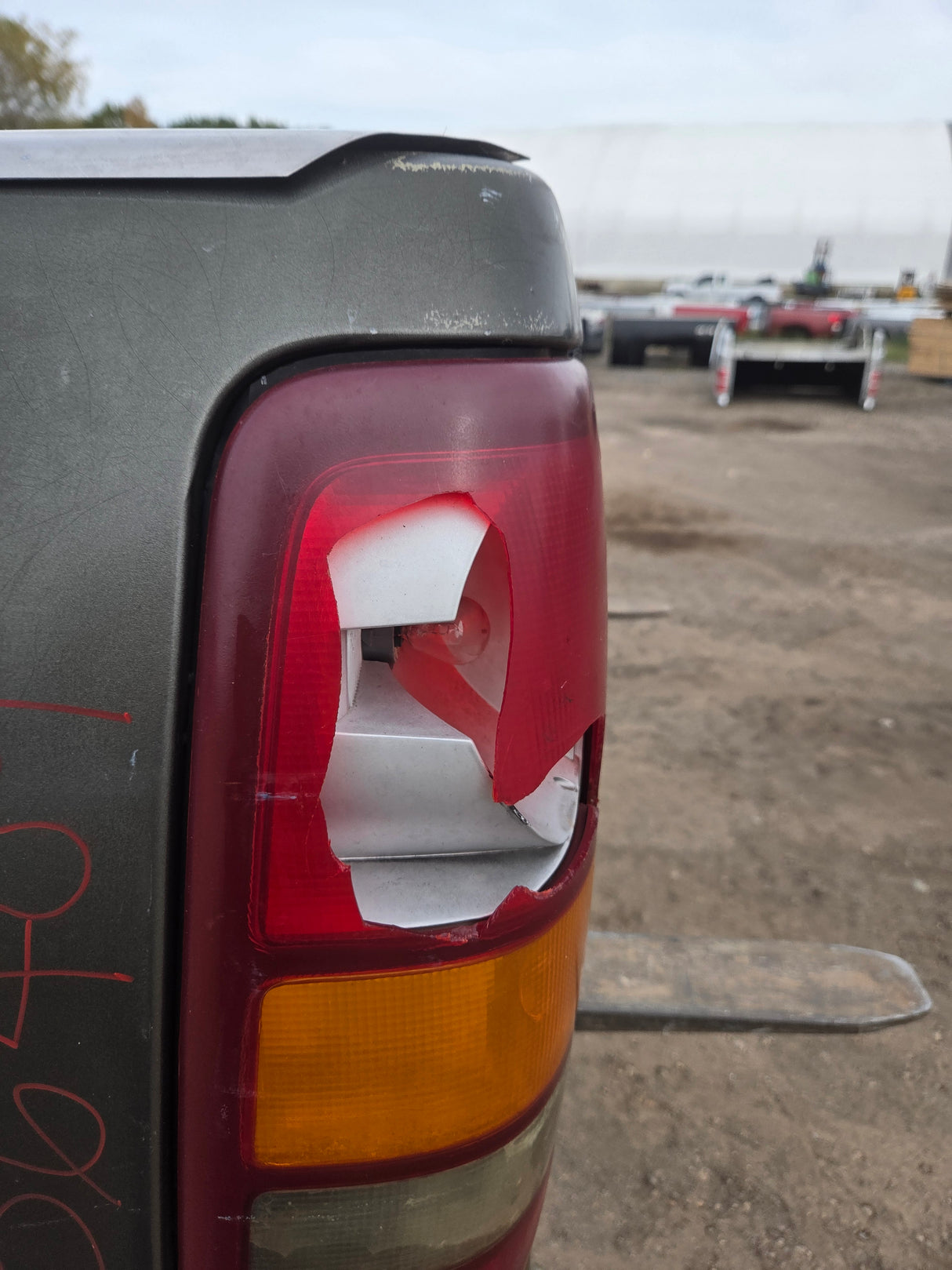 1999-2007 Chevrolet Silverado / GMC Sierra 6' 6" Short Truck Bed