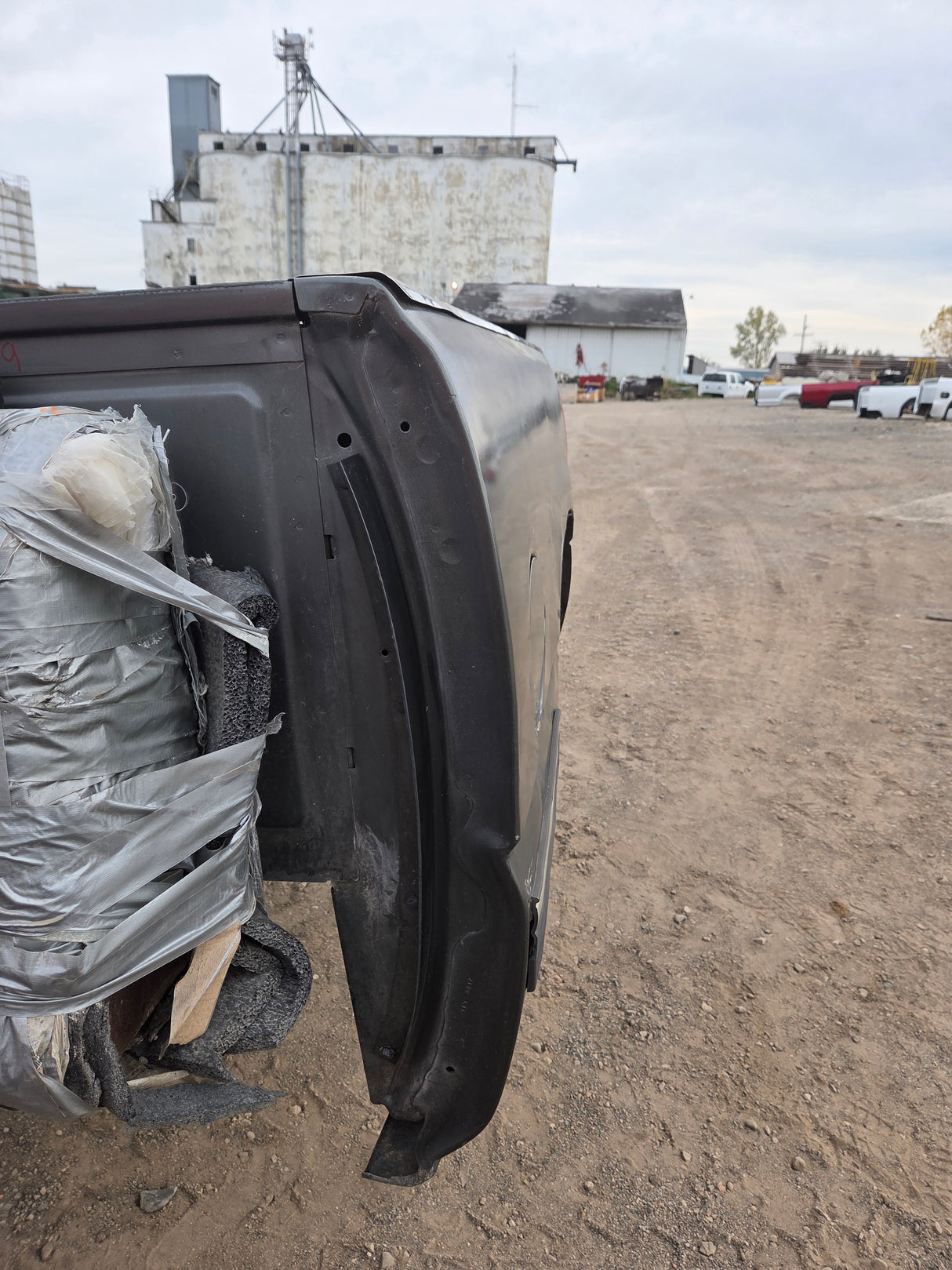 1999-2007 Chevrolet Silverado / GMC Sierra 6' 6" Short Truck Bed