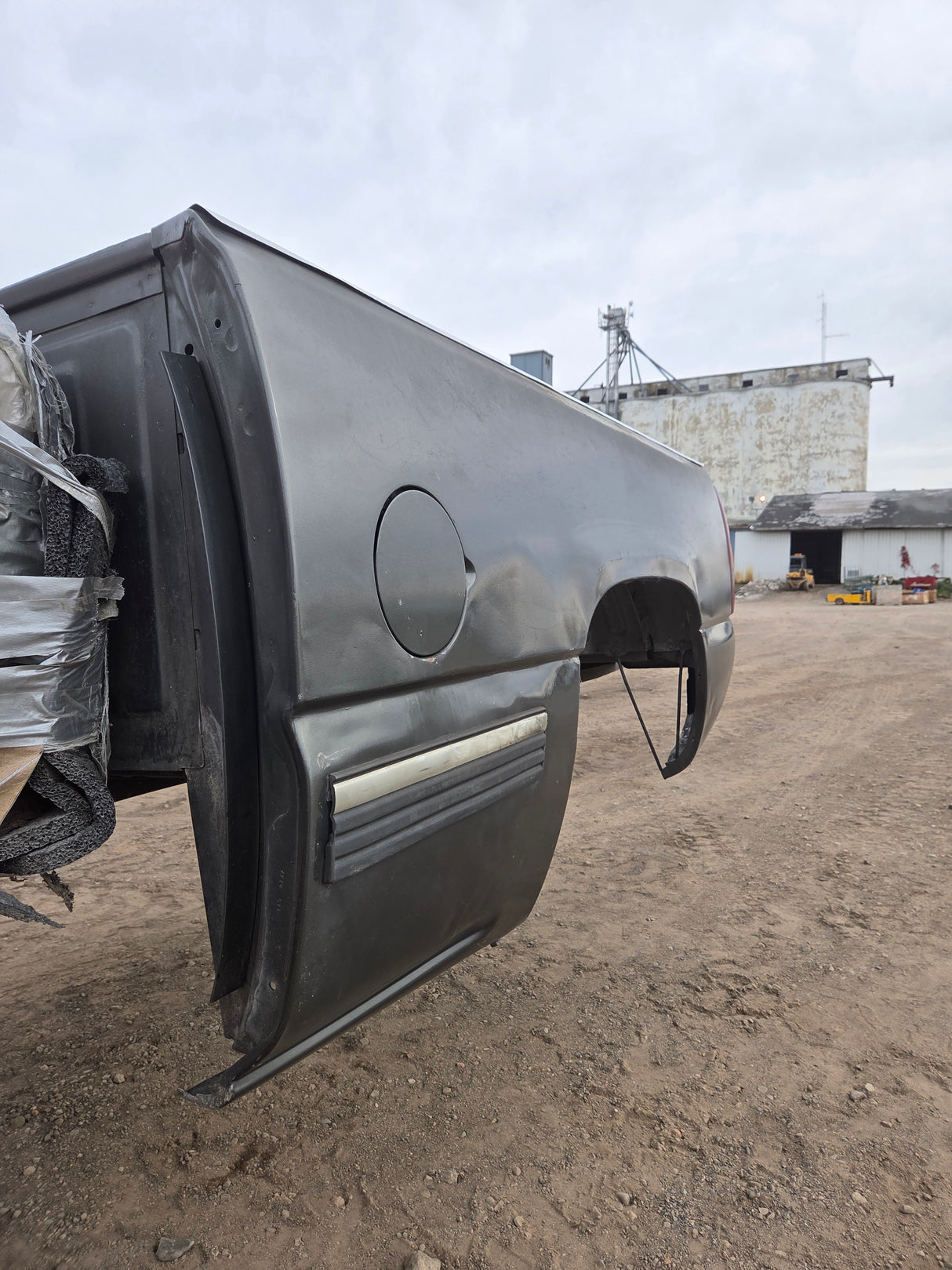 1999-2007 Chevrolet Silverado / GMC Sierra 6' 6" Short Truck Bed