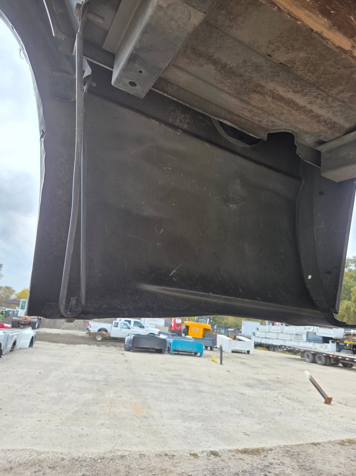 1999-2007 Chevrolet Silverado / GMC Sierra 6' 6" Short Truck Bed