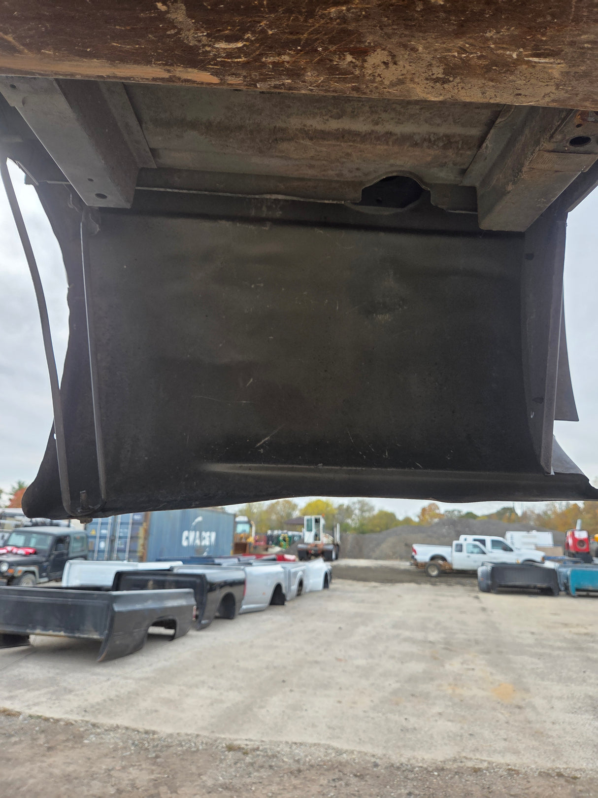 1999-2007 Chevrolet Silverado / GMC Sierra 6' 6" Short Truck Bed