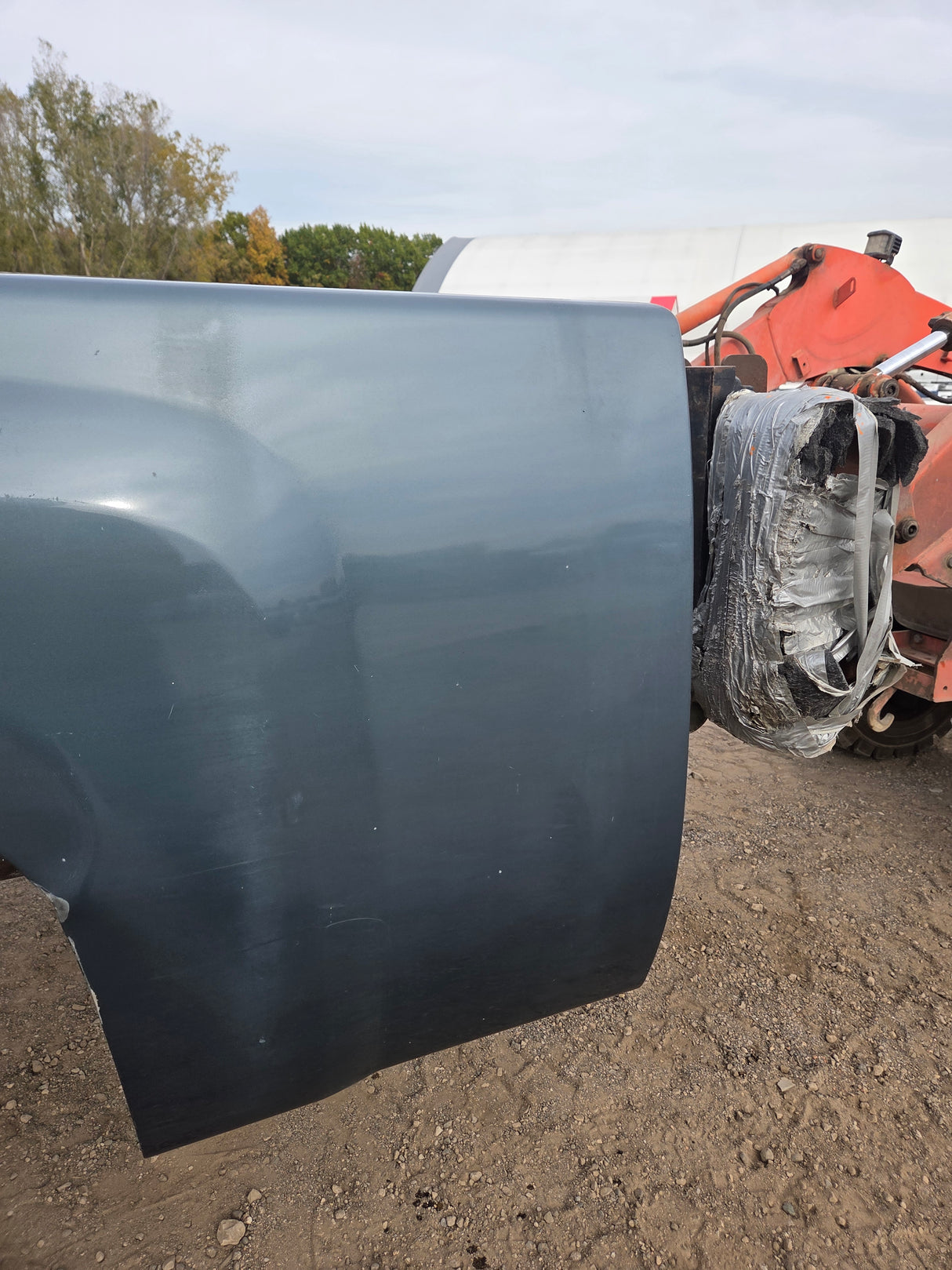 2007-2013 Chevrolet Silverado 1500 2500 3500 HD 6' 6" Short Truck Bed