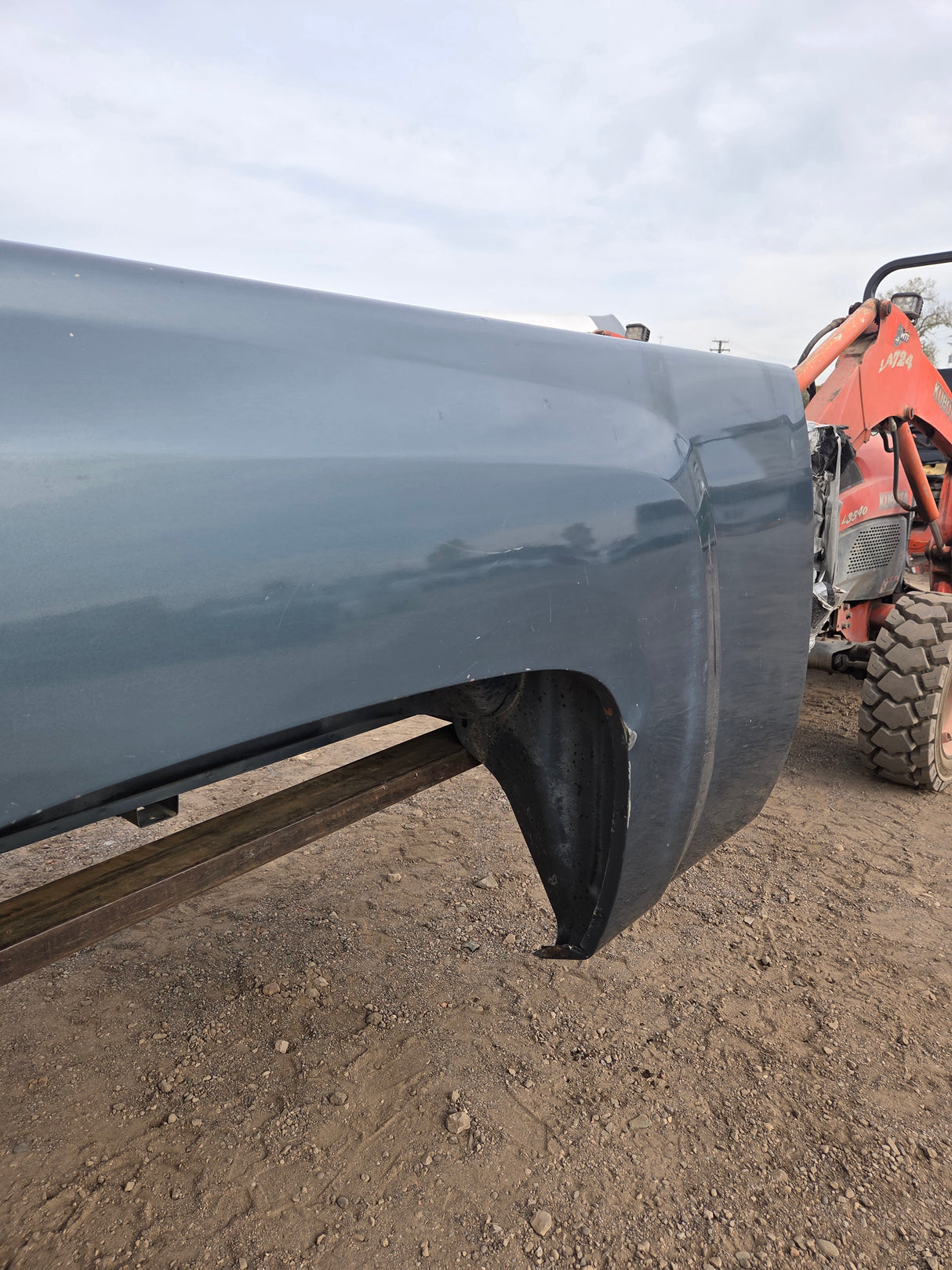 2007-2013 Chevrolet Silverado 1500 2500 3500 HD 6' 6" Short Truck Bed