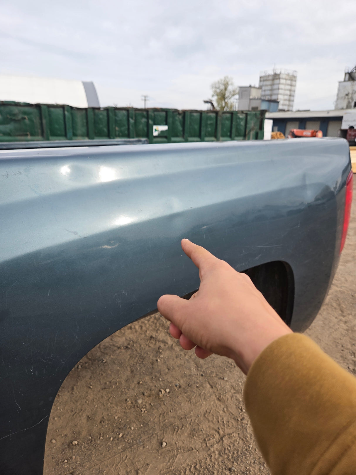 2007-2013 Chevrolet Silverado 1500 2500 3500 HD 6' 6" Short Truck Bed