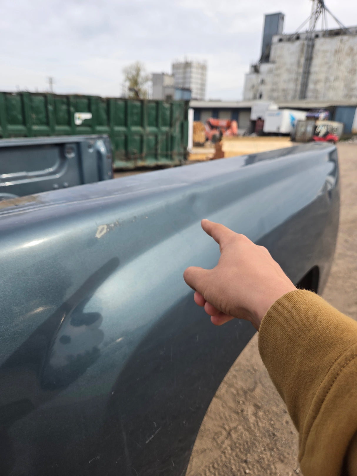 2007-2013 Chevrolet Silverado 1500 2500 3500 HD 6' 6" Short Truck Bed