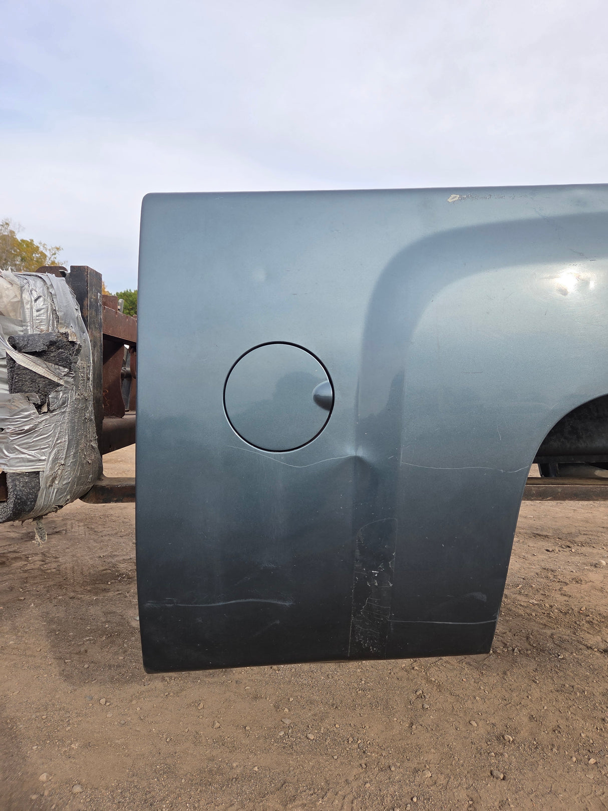 2007-2013 Chevrolet Silverado 1500 2500 3500 HD 6' 6" Short Truck Bed