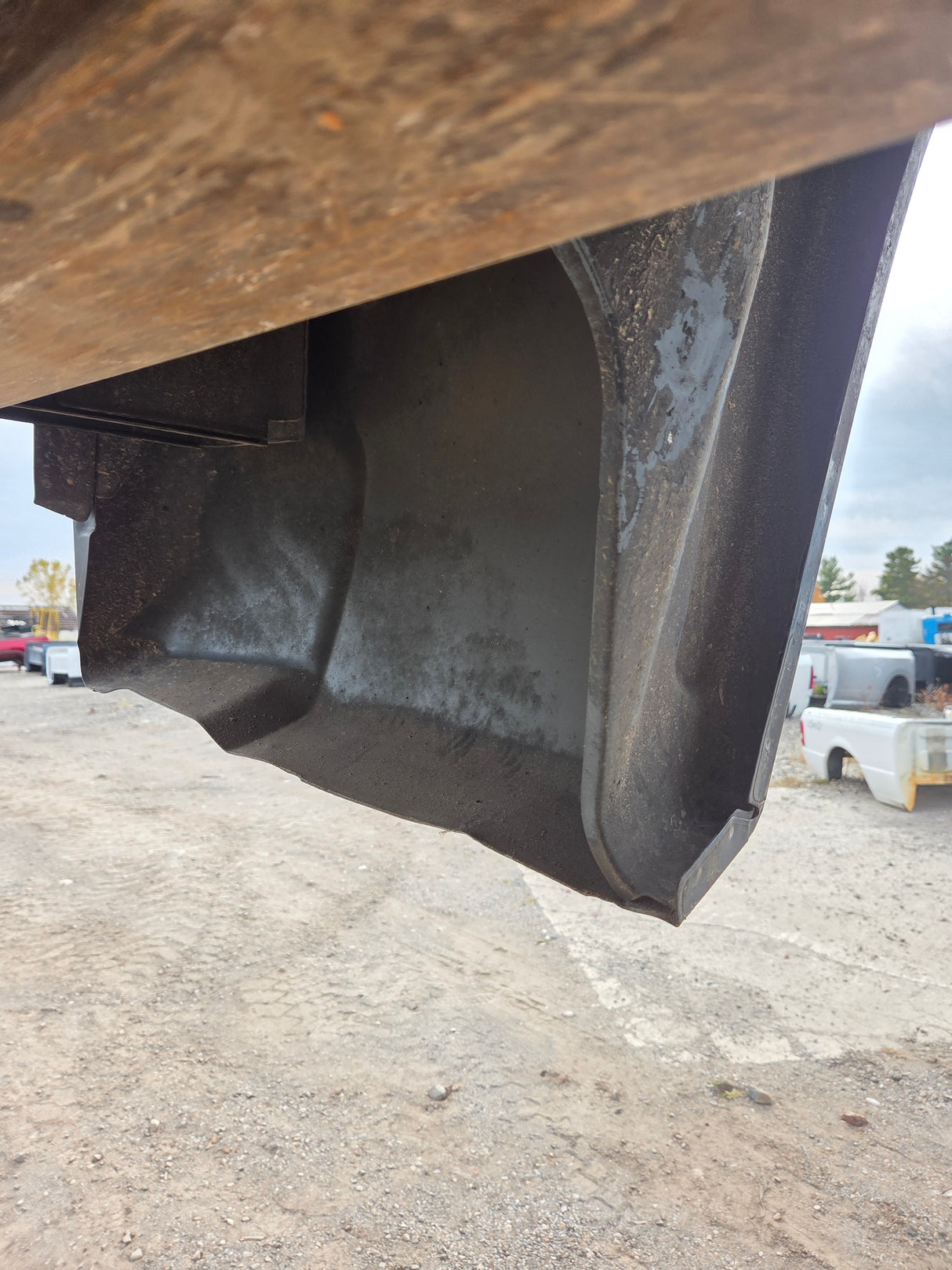 2007-2013 Chevrolet Silverado 1500 2500 3500 HD 6' 6" Short Truck Bed