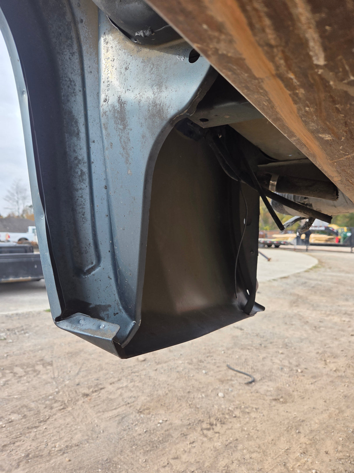 2007-2013 Chevrolet Silverado 1500 2500 3500 HD 6' 6" Short Truck Bed