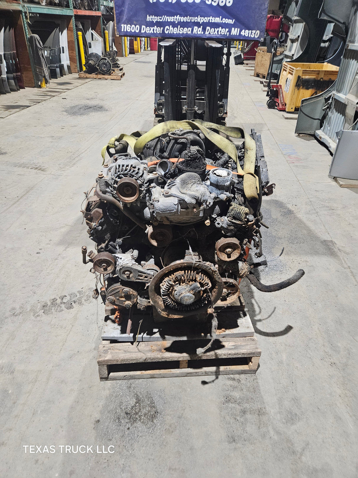 2005-2007 Ford 6.0L Power Stroke Diesel Burned Engine 147k Miles HEADSTUDDED