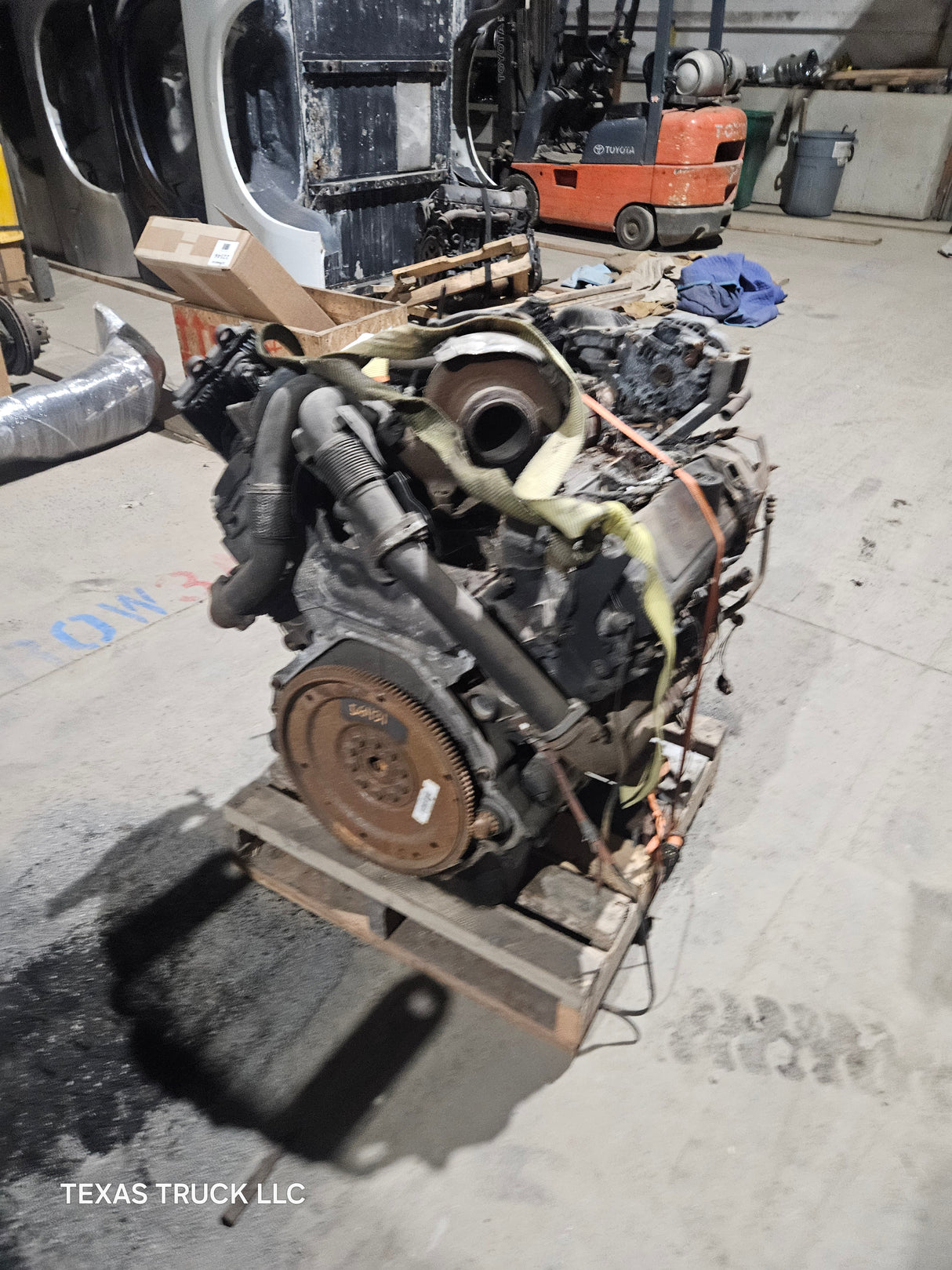 2005-2007 Ford 6.0L Power Stroke Diesel Burned Engine 147k Miles HEADSTUDDED