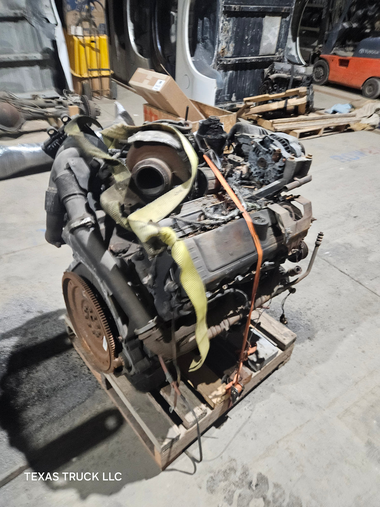 2005-2007 Ford 6.0L Power Stroke Diesel Burned Engine 147k Miles HEADSTUDDED