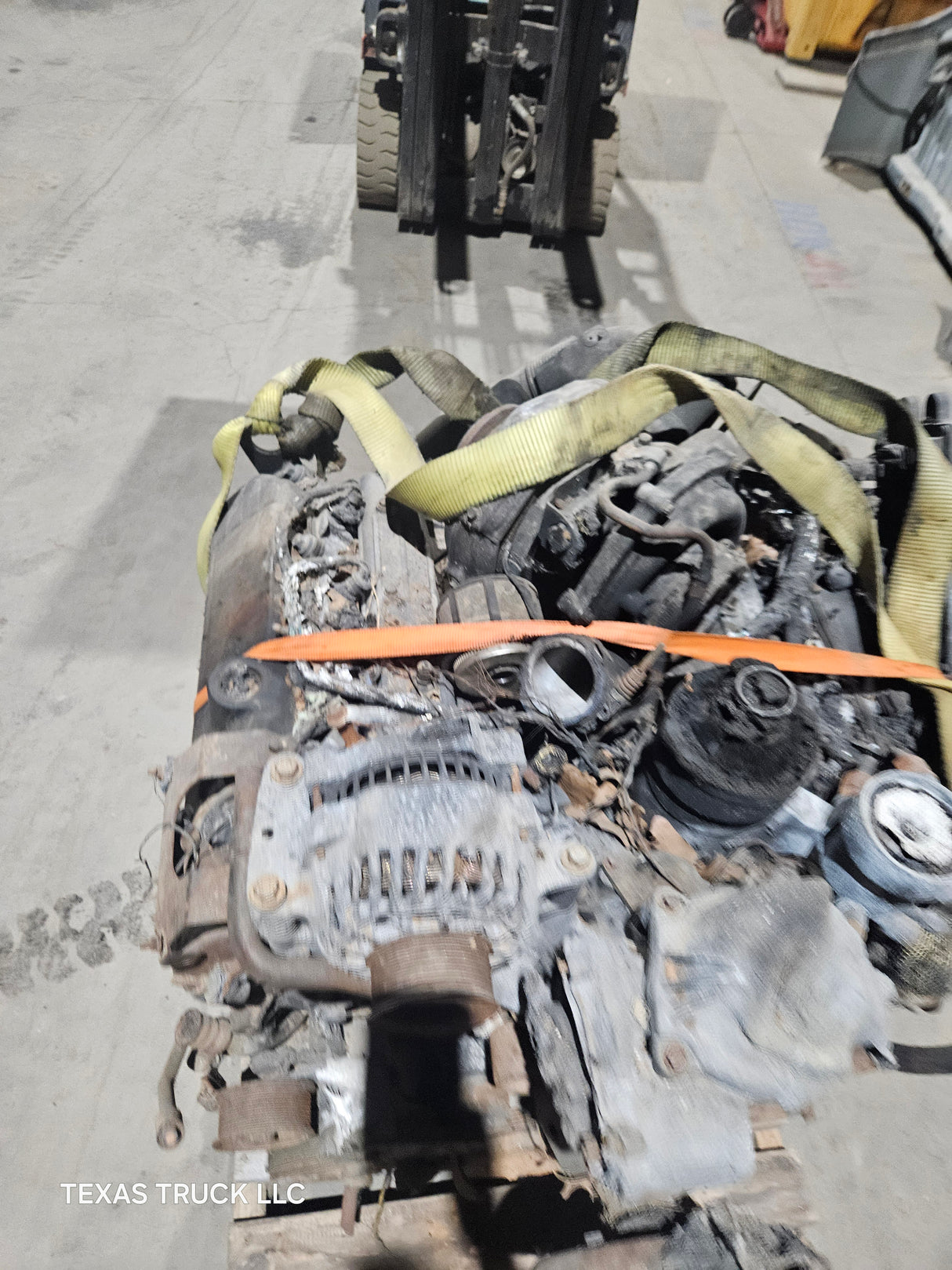 2005-2007 Ford 6.0L Power Stroke Diesel Burned Engine 147k Miles HEADSTUDDED