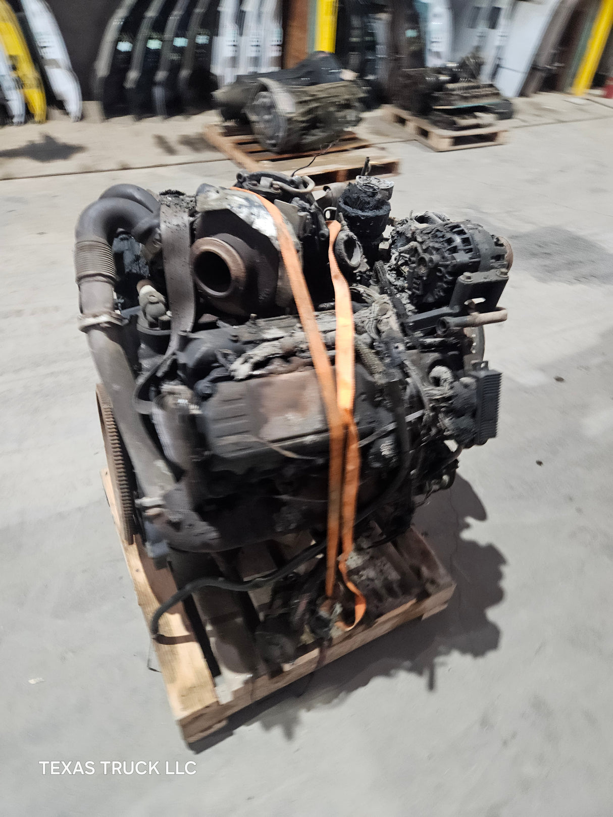 2005-2007 Ford 6.0L Power Stroke Diesel Burned Engine HEADSTUDDED