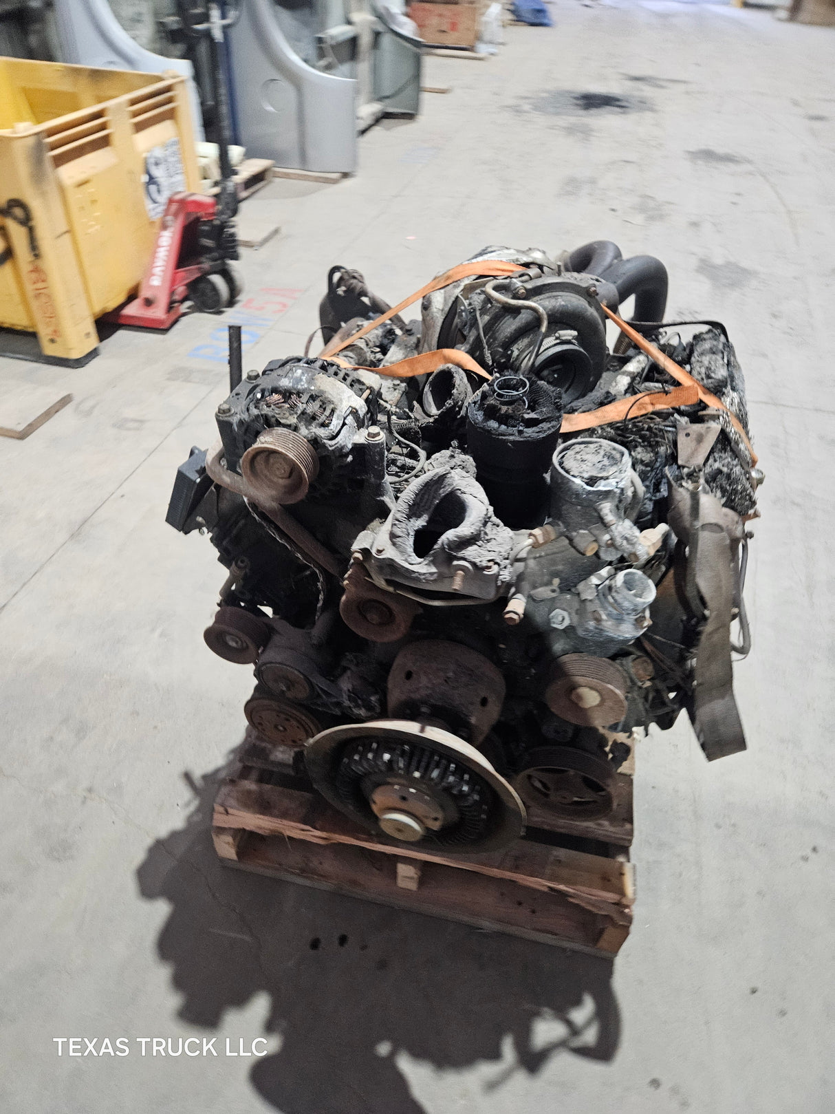 2005-2007 Ford 6.0L Power Stroke Diesel Burned Engine HEADSTUDDED