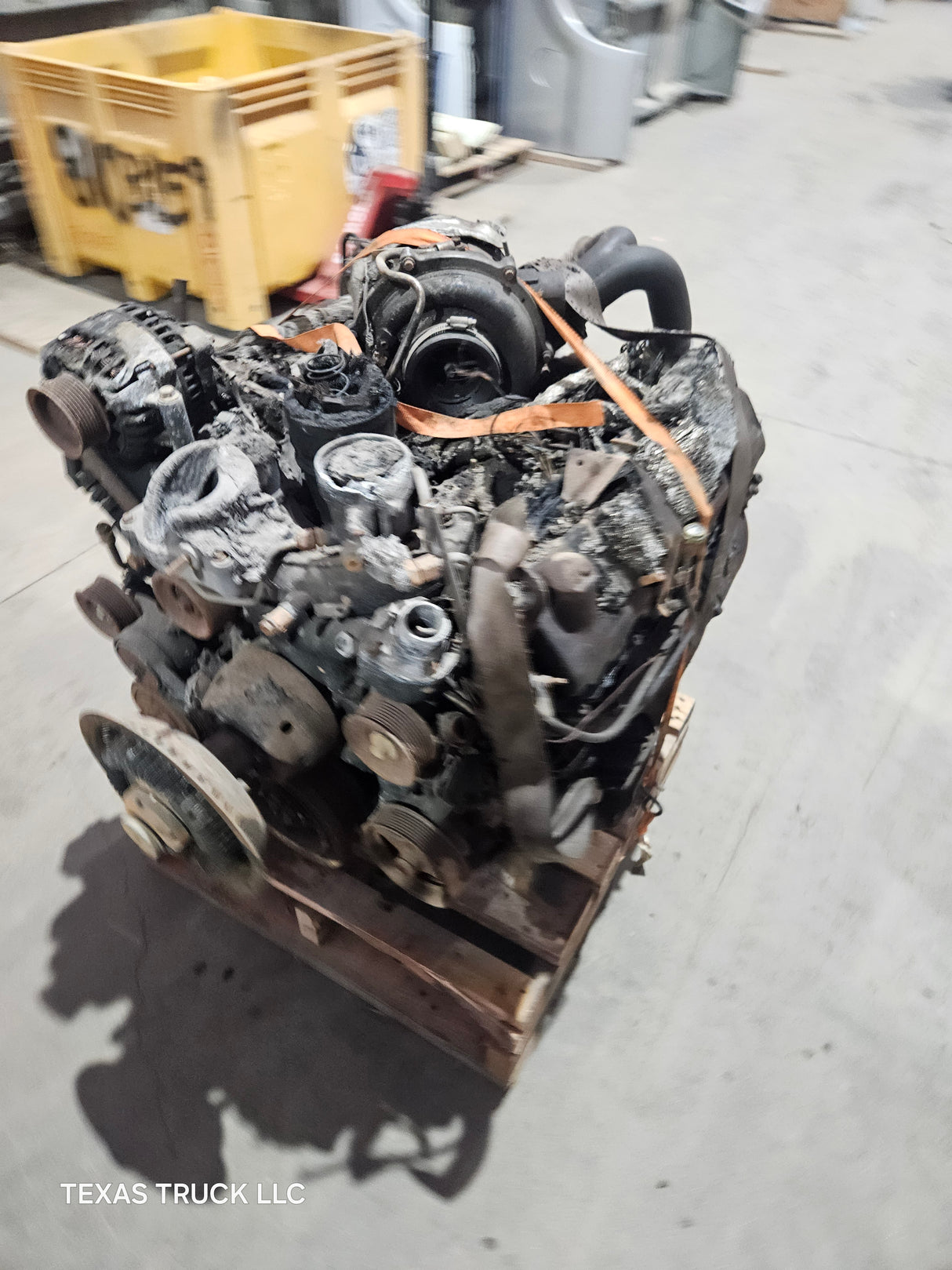 2005-2007 Ford 6.0L Power Stroke Diesel Burned Engine HEADSTUDDED