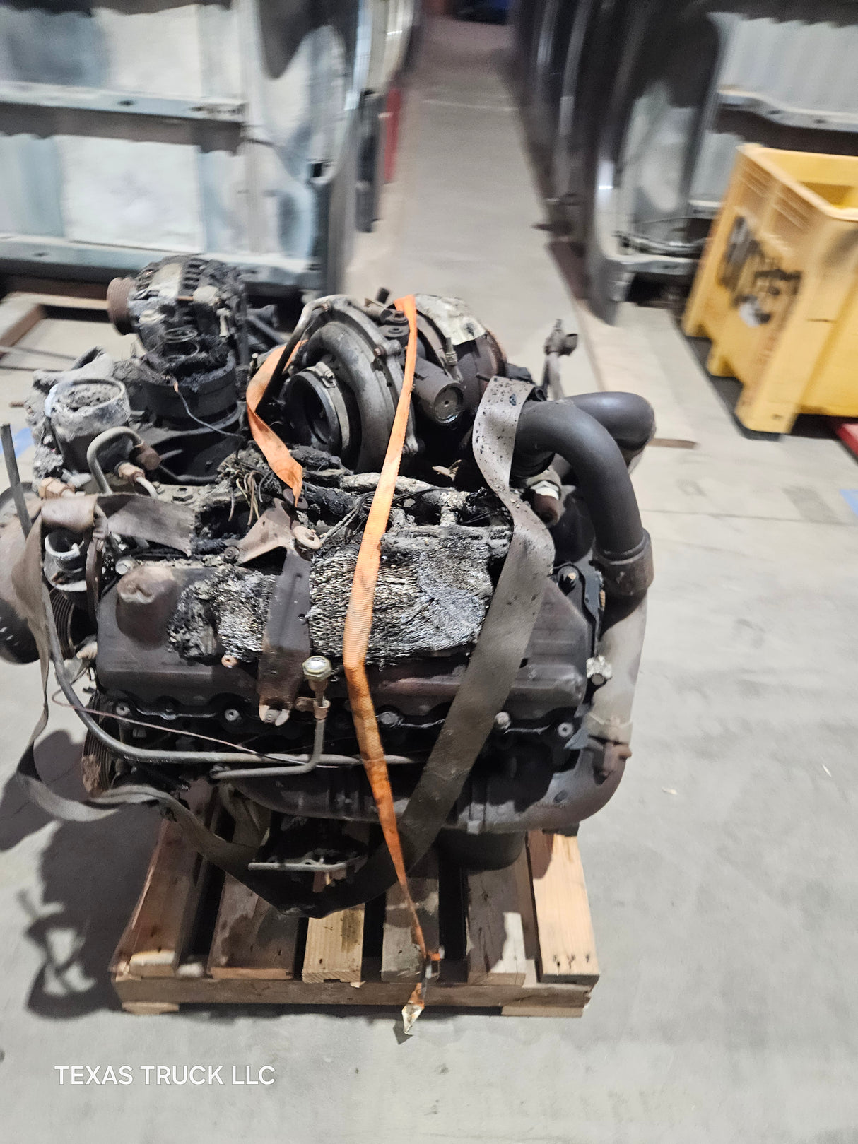 2005-2007 Ford 6.0L Power Stroke Diesel Burned Engine HEADSTUDDED