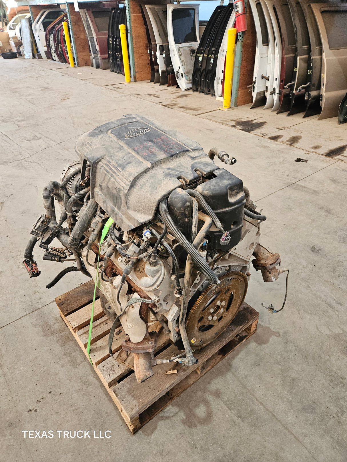 2007-2010 Chevrolet GMC 1500 5.3L ALUMINUM BLOCK Engine LS Vortec Gas Engine 84K Miles Runs Good