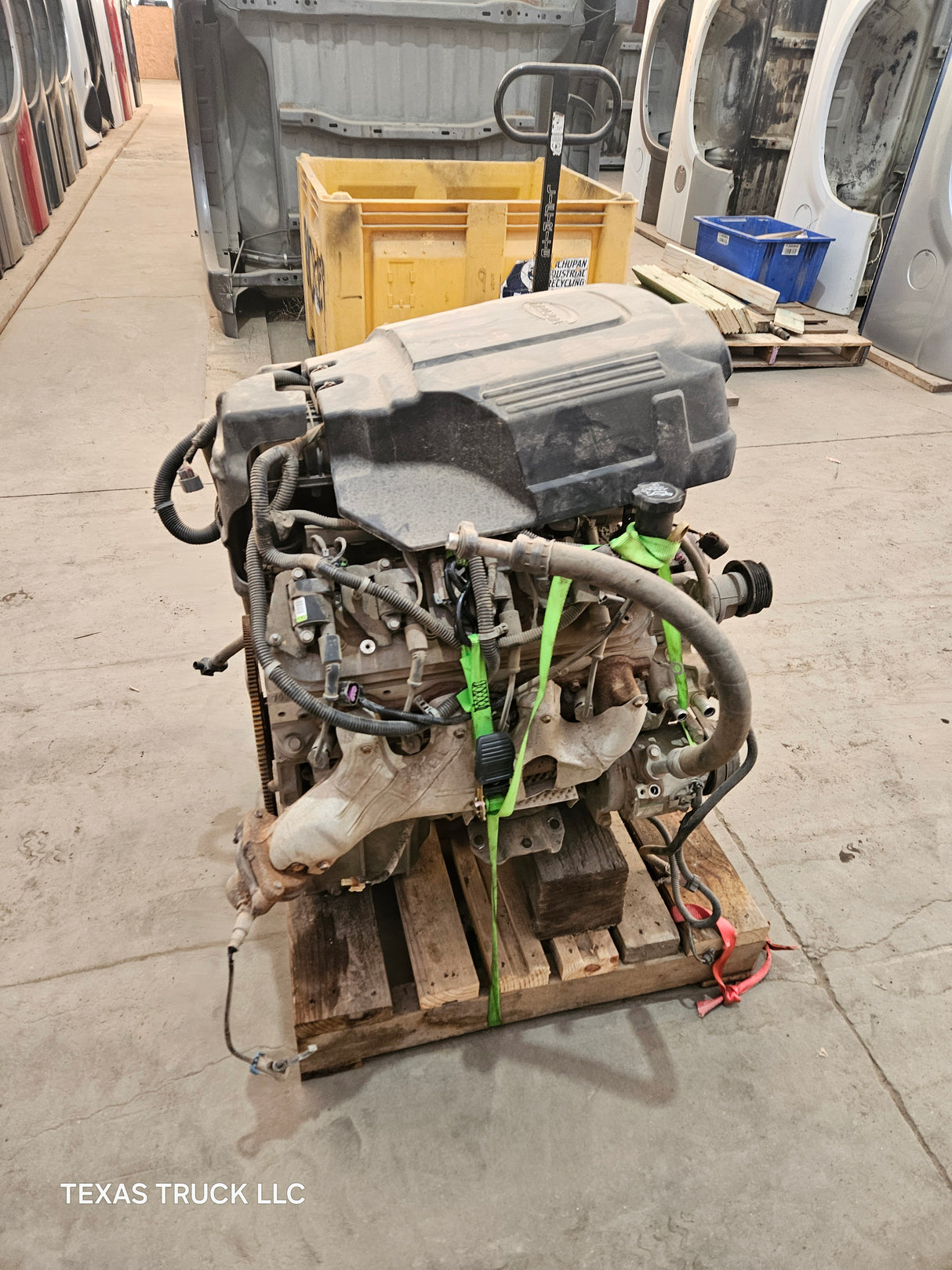2007-2010 Chevrolet GMC 1500 5.3L ALUMINUM BLOCK Engine LS Vortec Gas Engine 84K Miles Runs Good
