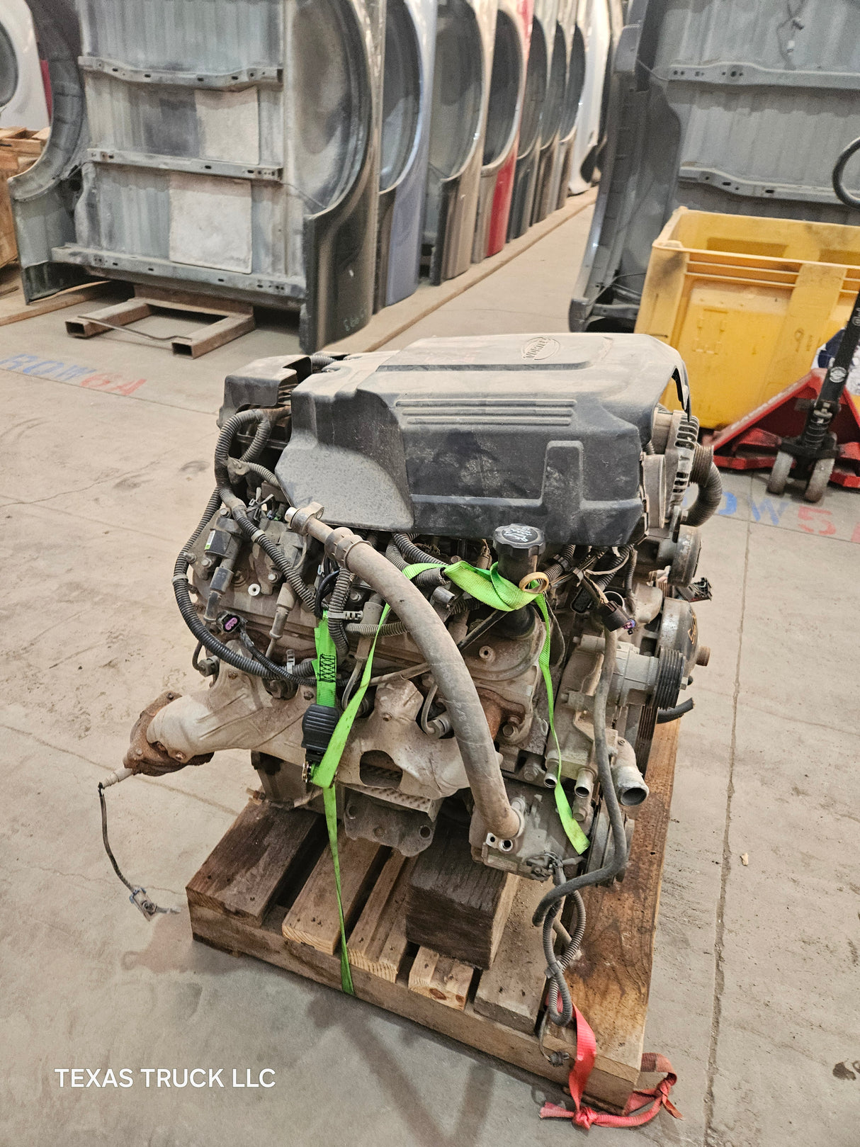 2007-2010 Chevrolet GMC 1500 5.3L ALUMINUM BLOCK Engine LS Vortec Gas Engine 84K Miles Runs Good