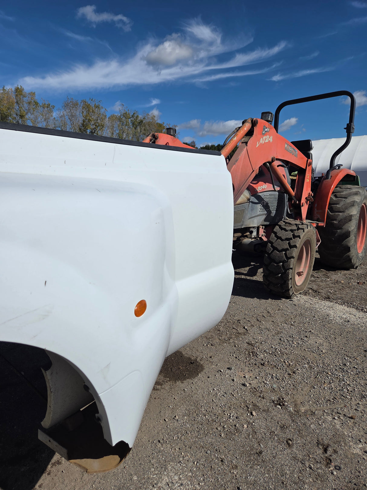 1999-2010 Ford F350 F450 F550 Super Duty 8' Dually Long Truck Bed - Oxford whte