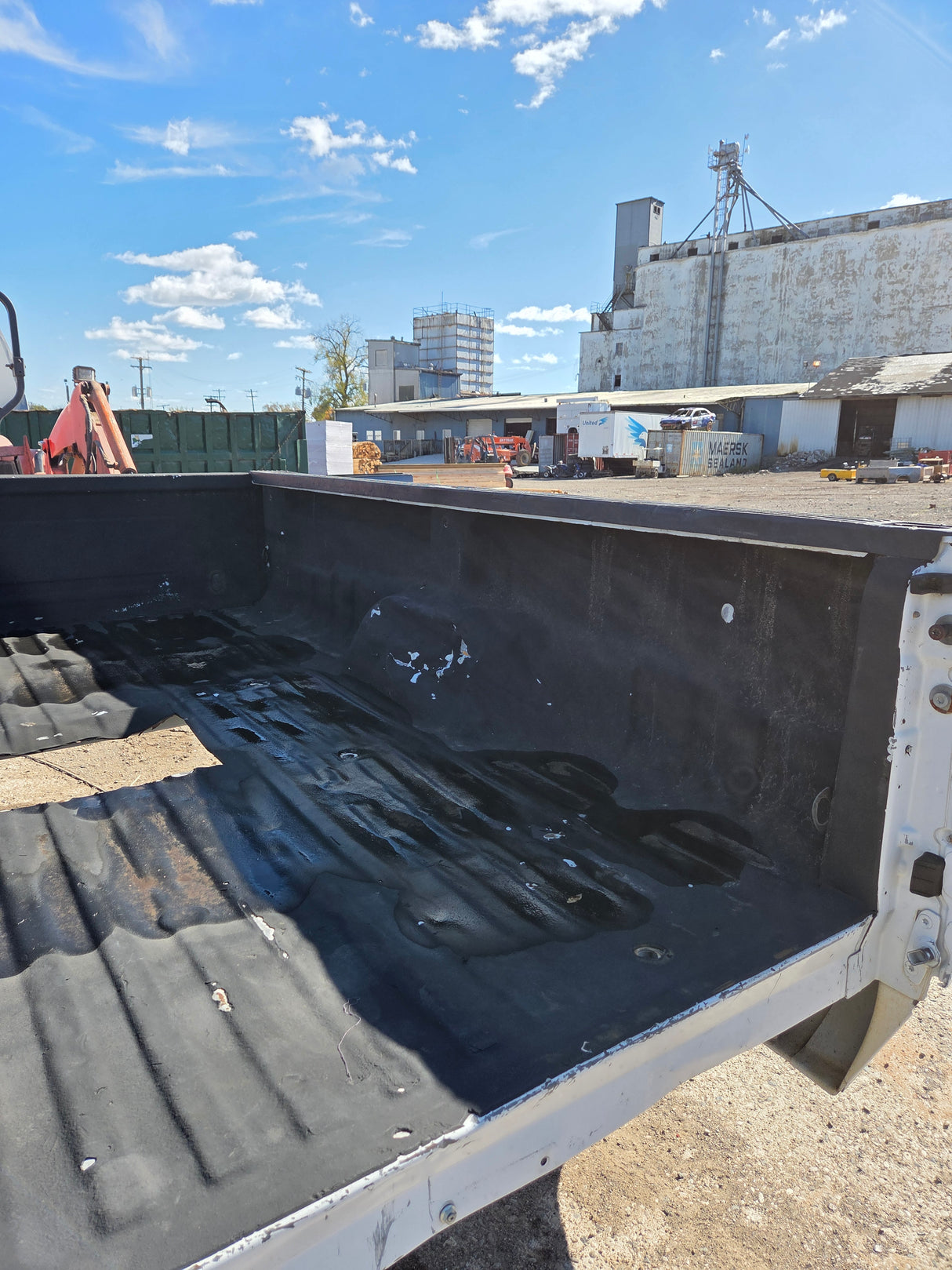 1999-2010 Ford F350 F450 F550 Super Duty 8' Dually Long Truck Bed - Oxford whte