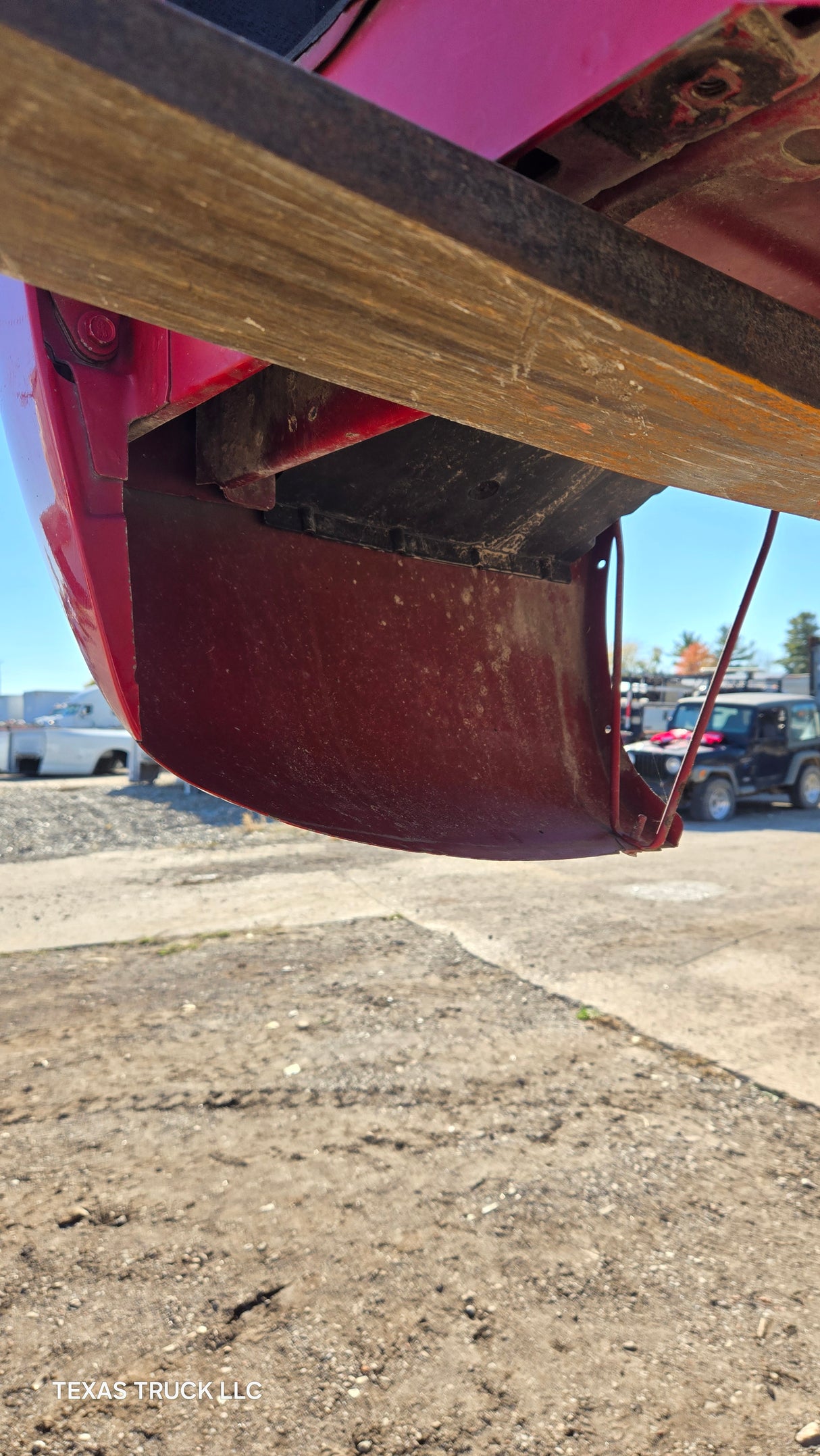 1999-2007 Chevrolet Silverado / GMC Sierra 6' 6" Short Truck Bed