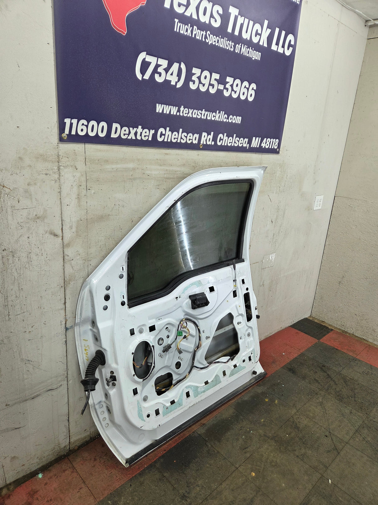 1999-2011 Ford Super Duty Front Passenger Side Door F250 F350 F450 F550 - Oxford White