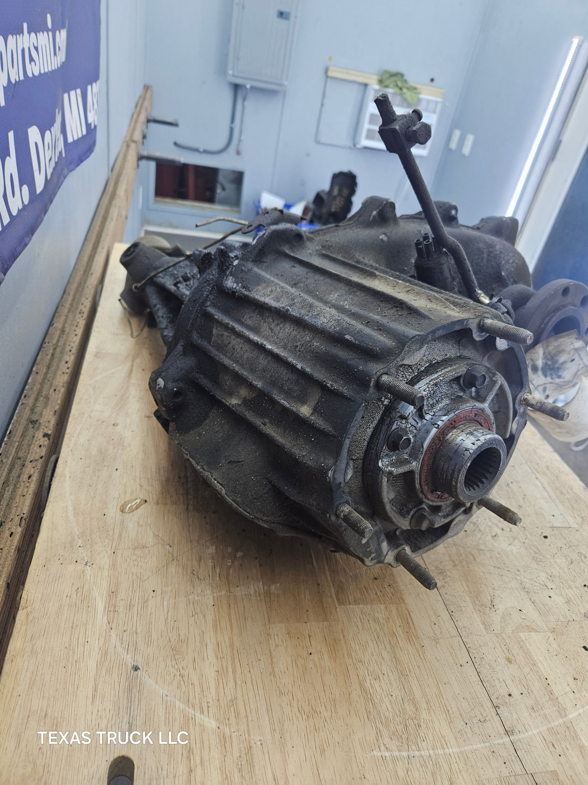 1998-2002 Dodge Ram 2500 3500 Pickup Transfer Case 241DHD Manual Shift AT