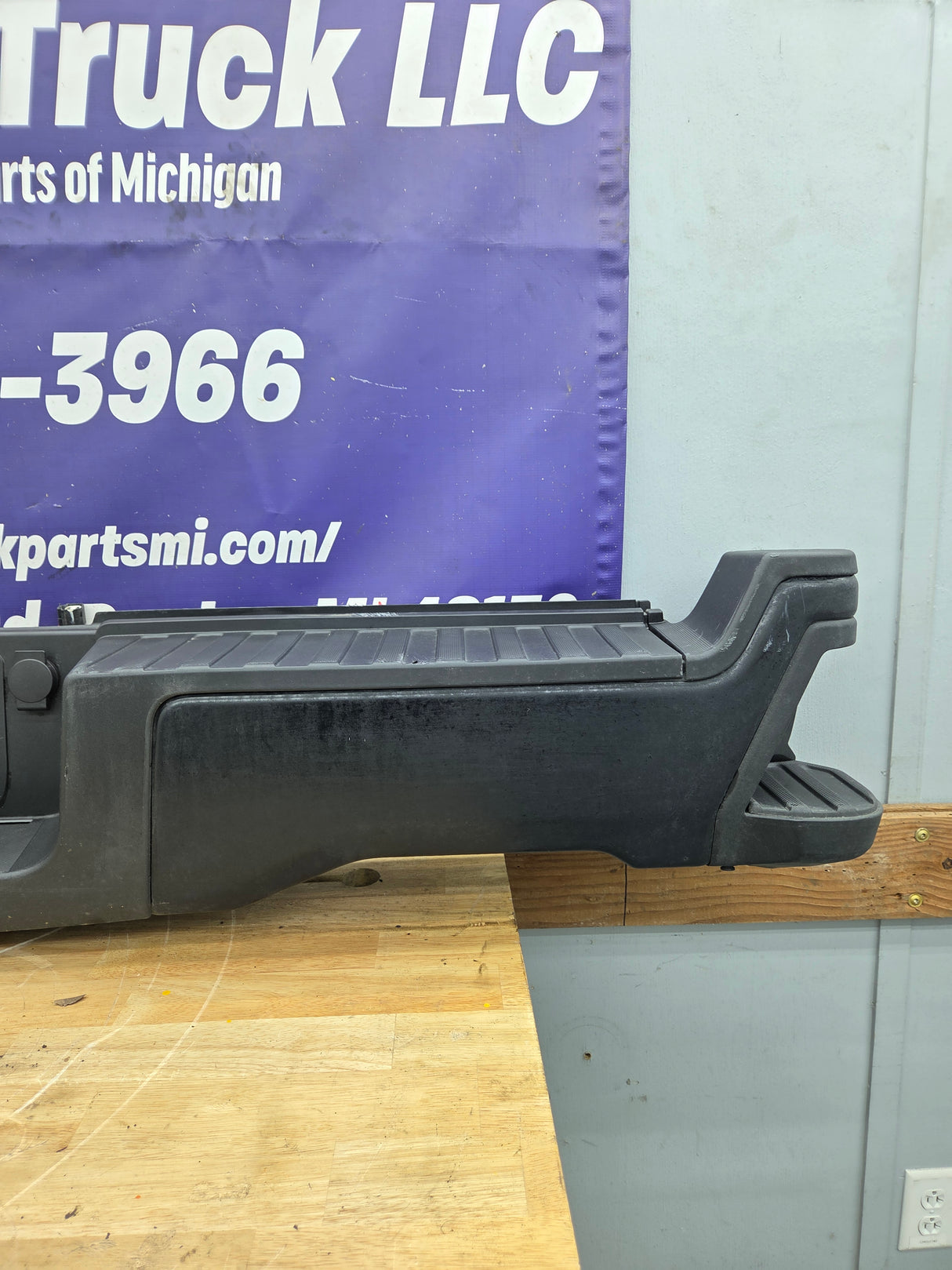 2023-2025 Ford Super Duty Rear Bumper F250 F350 F450 F550