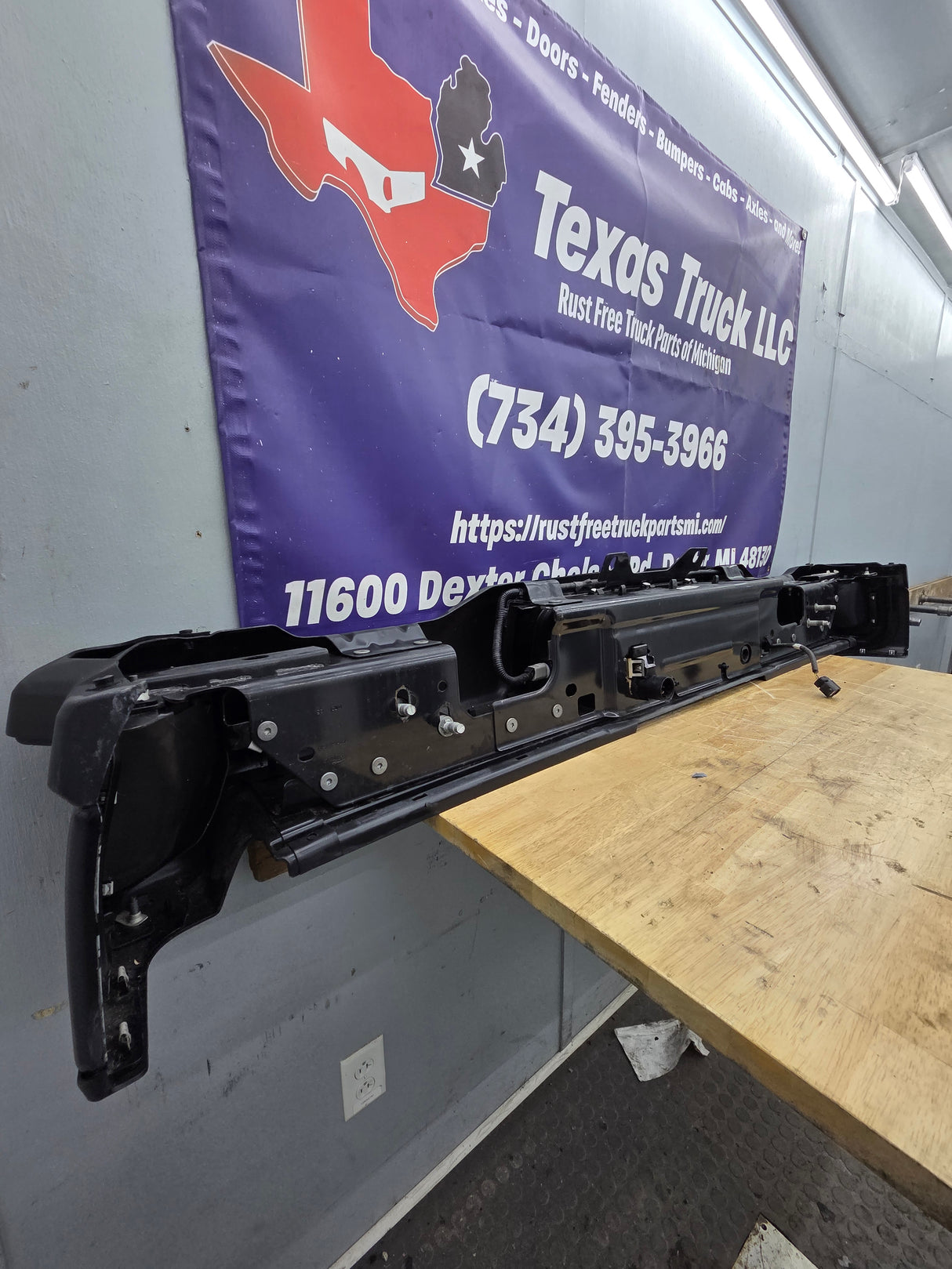 2023-2025 Ford Super Duty Rear Bumper F250 F350 F450 F550 - New OEM