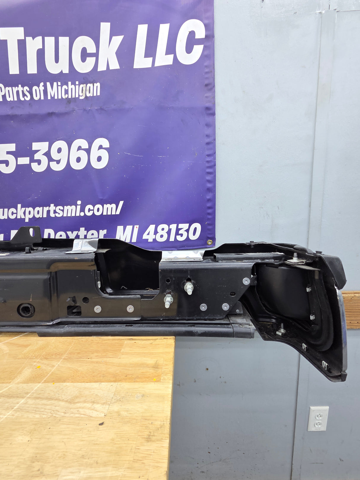 2023-2025 Ford Super Duty Rear Bumper F250 F350 F450 F550 - New OEM