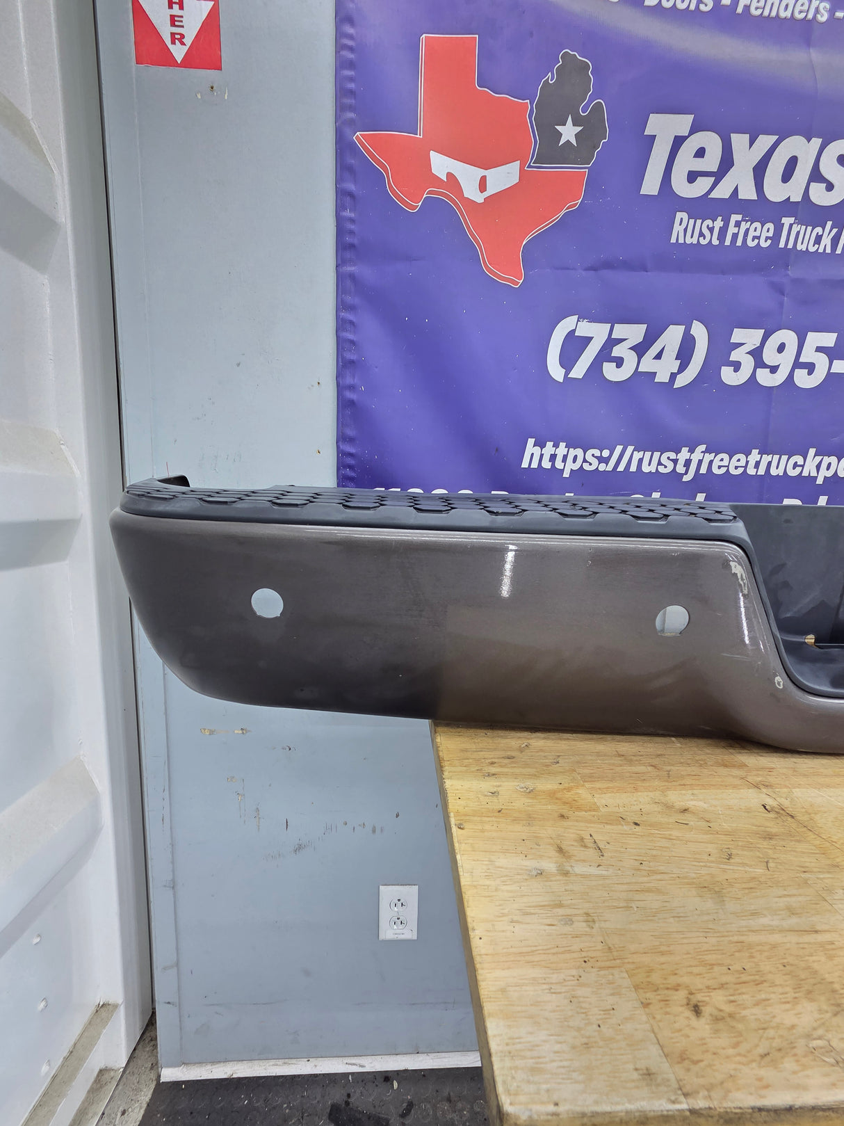 2009-2018 Dodge Ram 1500 2500 3500 4th Gen Rear Bumper - Brown