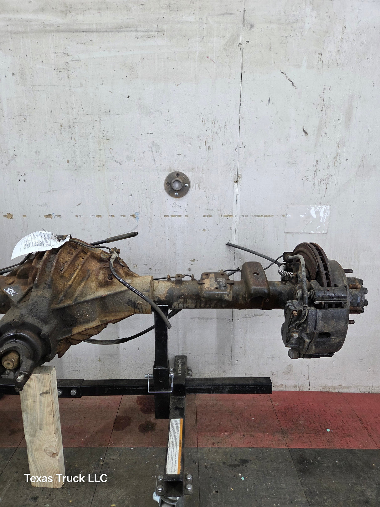 2008-2010 Chevrolet Silverado / GMC Sierra 2500 2500HD 3500HD Rear Axle 3.73 10.5"