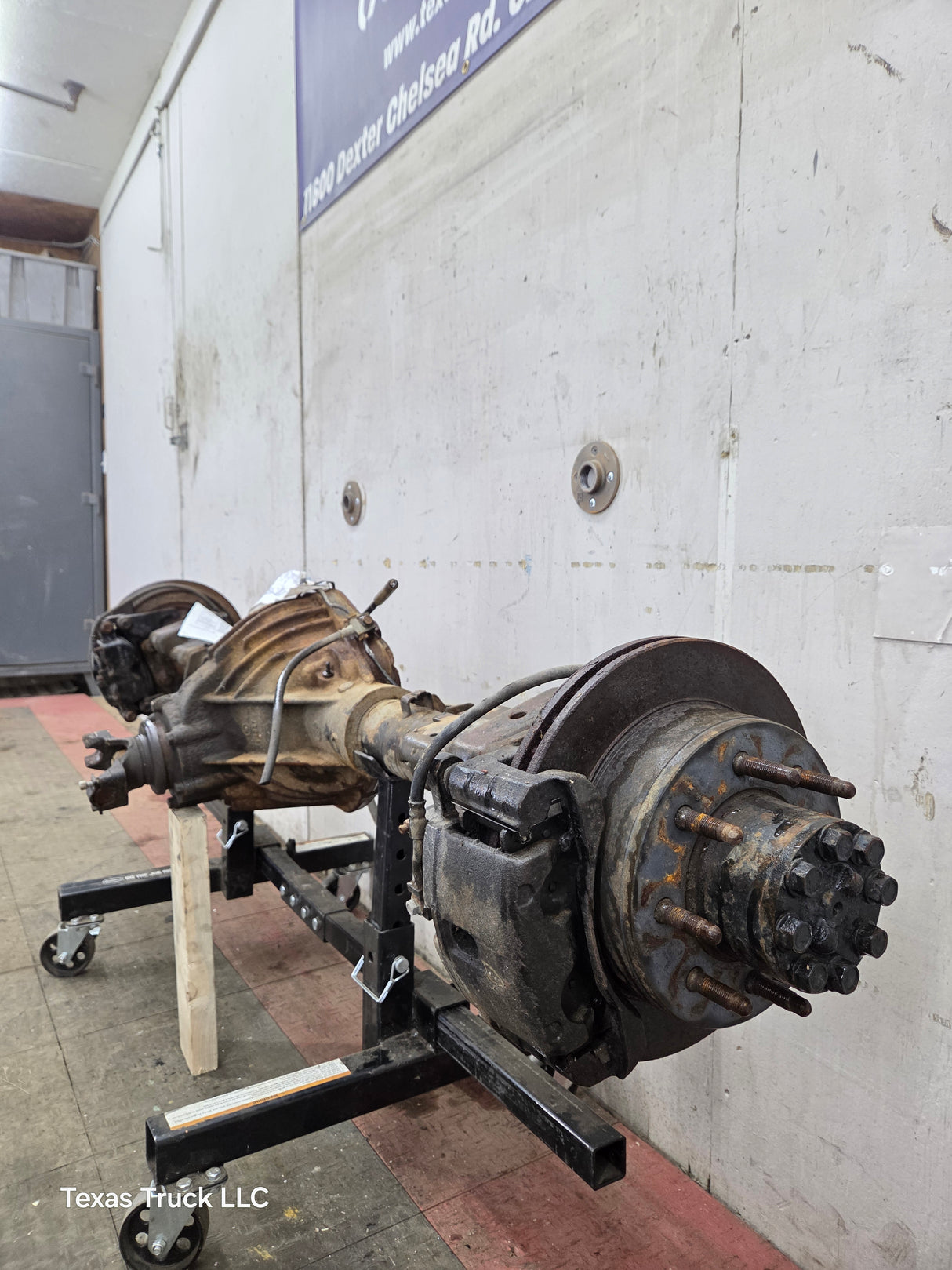 2008-2010 Chevrolet Silverado / GMC Sierra 2500 2500HD 3500HD Rear Axle 3.73 10.5"