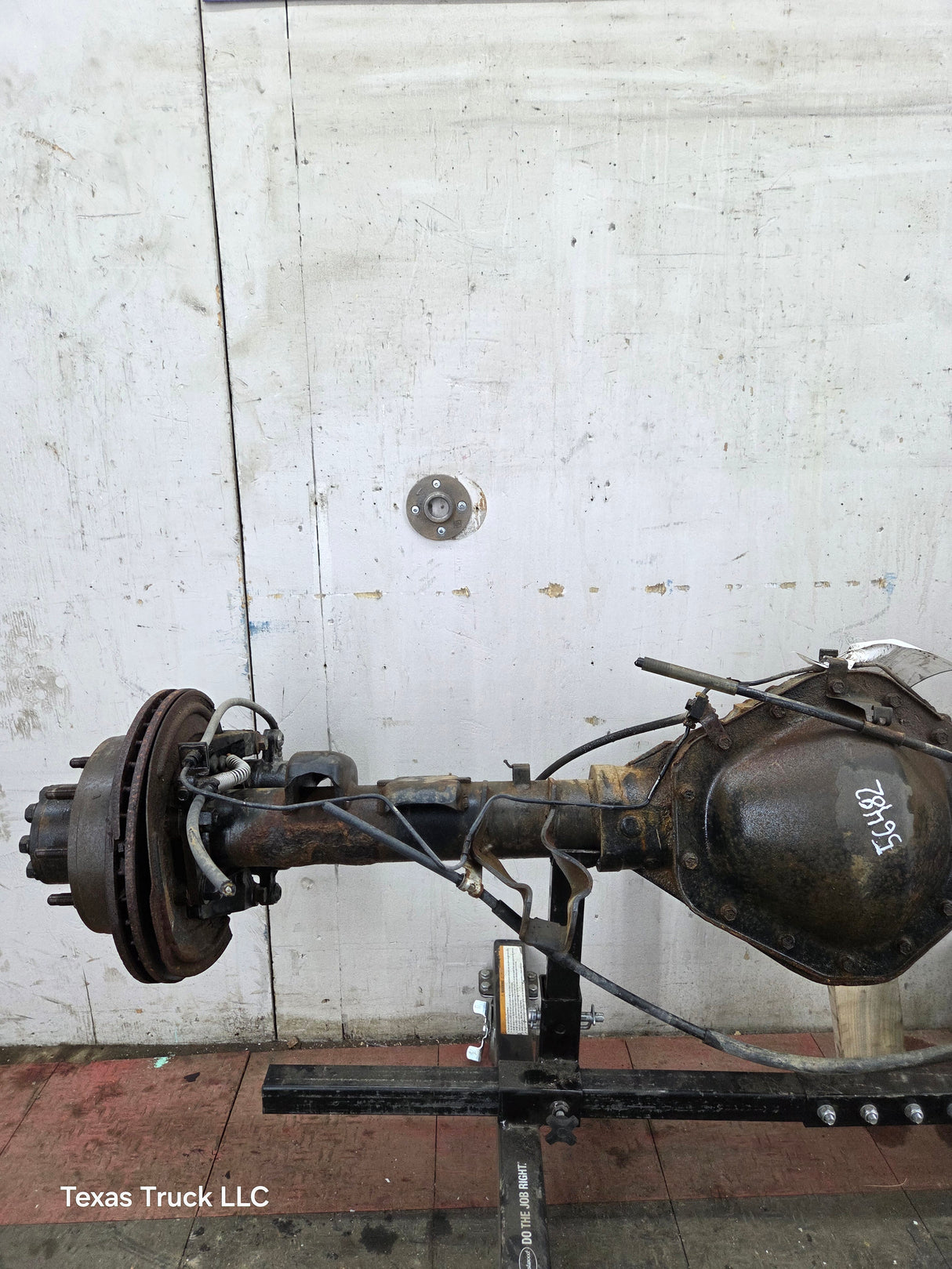 2008-2010 Chevrolet Silverado / GMC Sierra 2500 2500HD 3500HD Rear Axle 3.73 10.5"