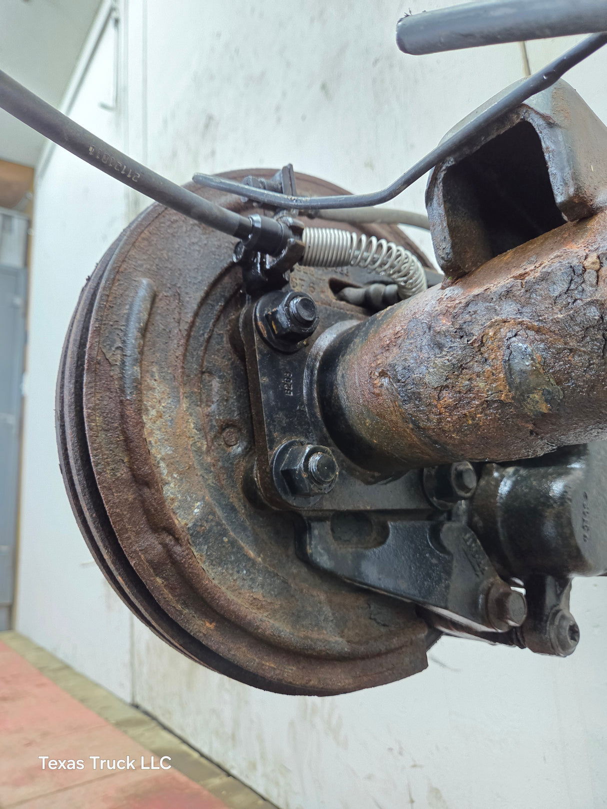 2008-2010 Chevrolet Silverado / GMC Sierra 2500 2500HD 3500HD Rear Axle 3.73 10.5"