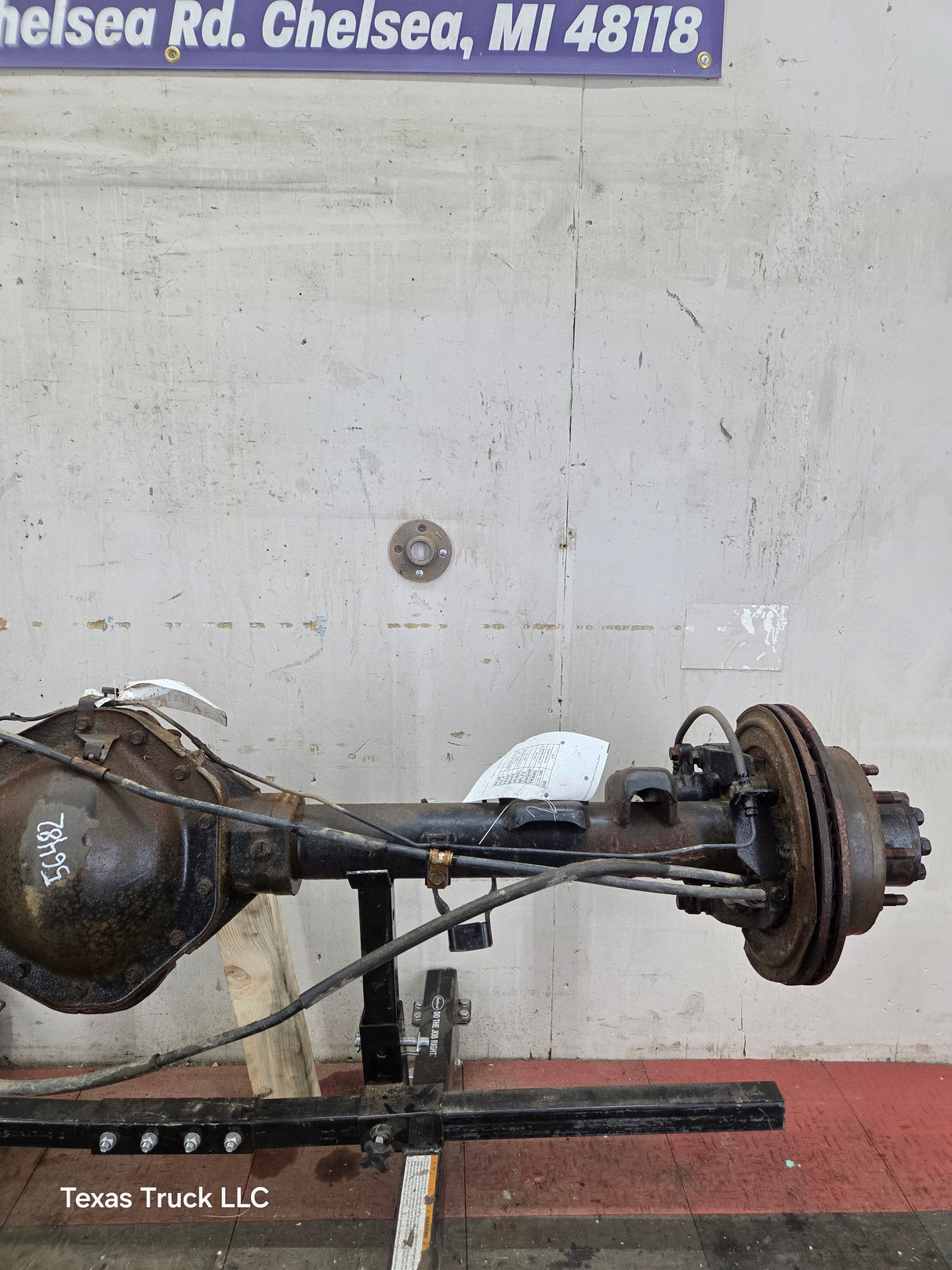 2008-2010 Chevrolet Silverado / GMC Sierra 2500 2500HD 3500HD Rear Axle 3.73 10.5"