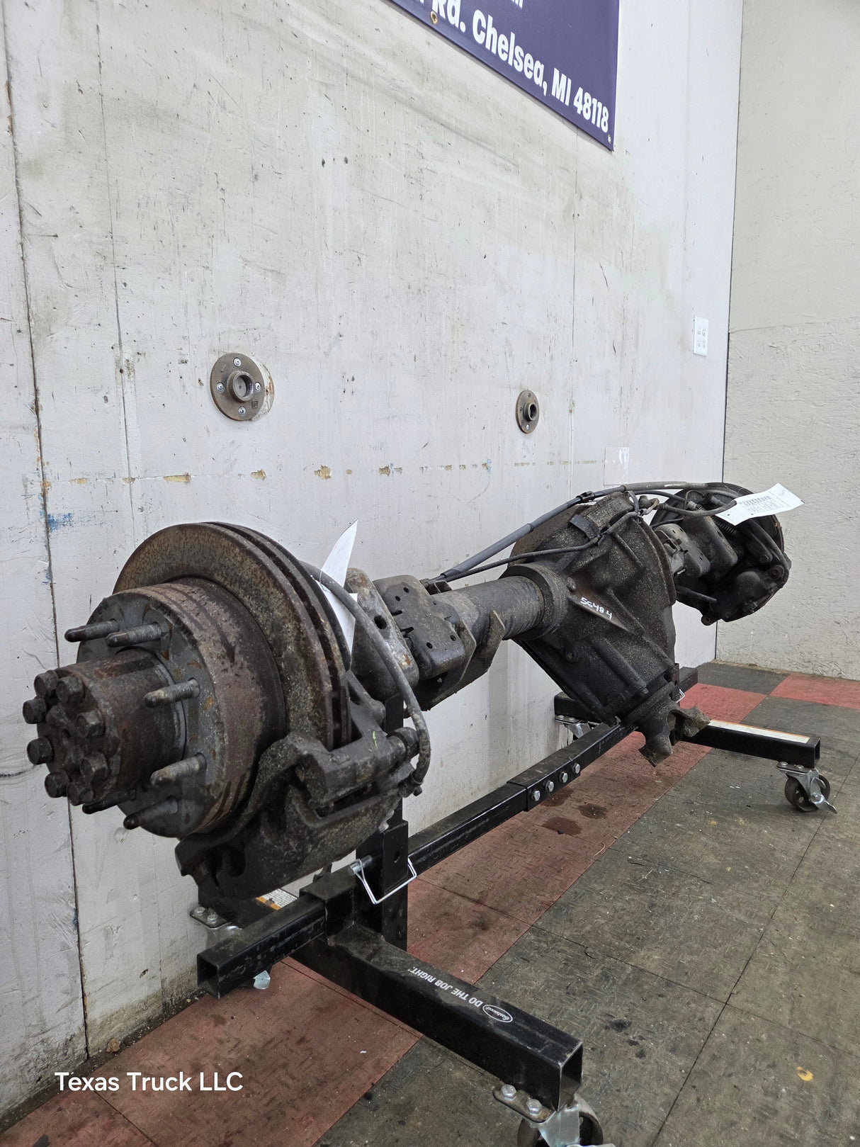 2001-2007 Chevrolet Silverado / GMC Sierra 2500 3500 HD Rear Axle 4.10 10.5"