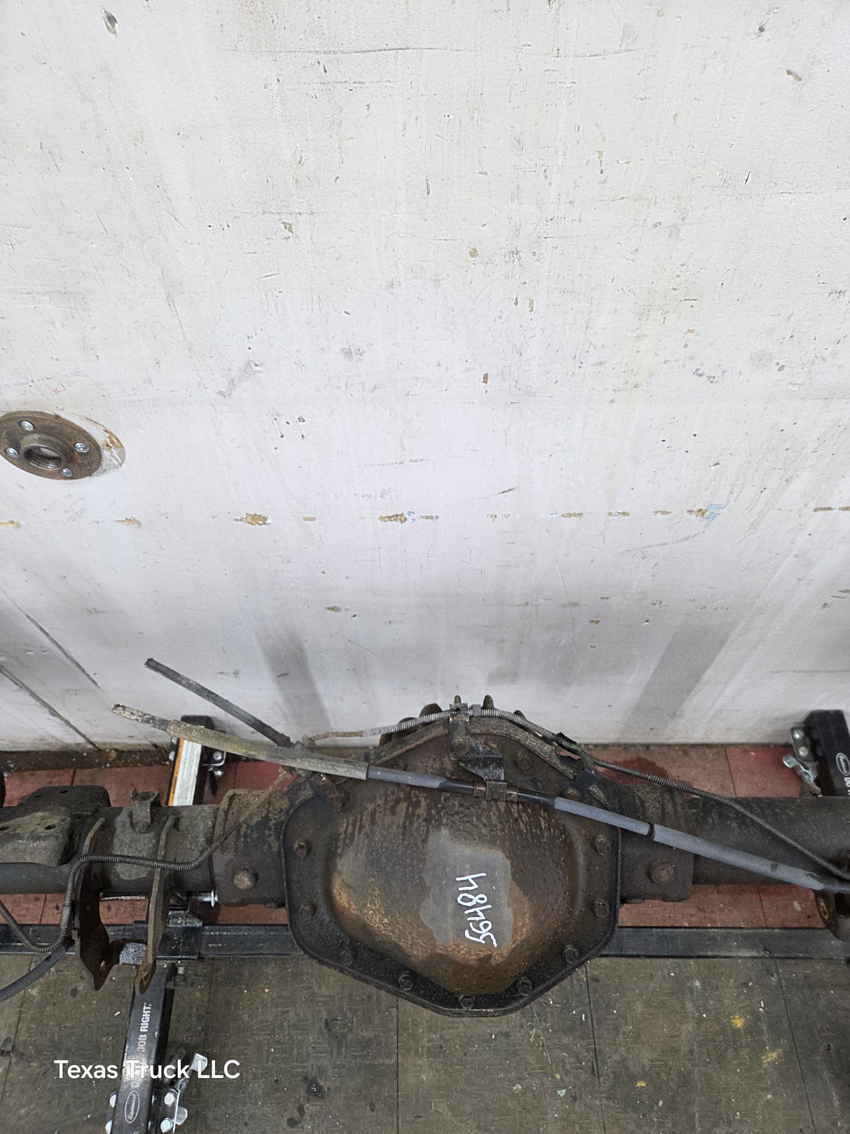2001-2007 Chevrolet Silverado / GMC Sierra 2500 3500 HD Rear Axle 4.10 10.5"