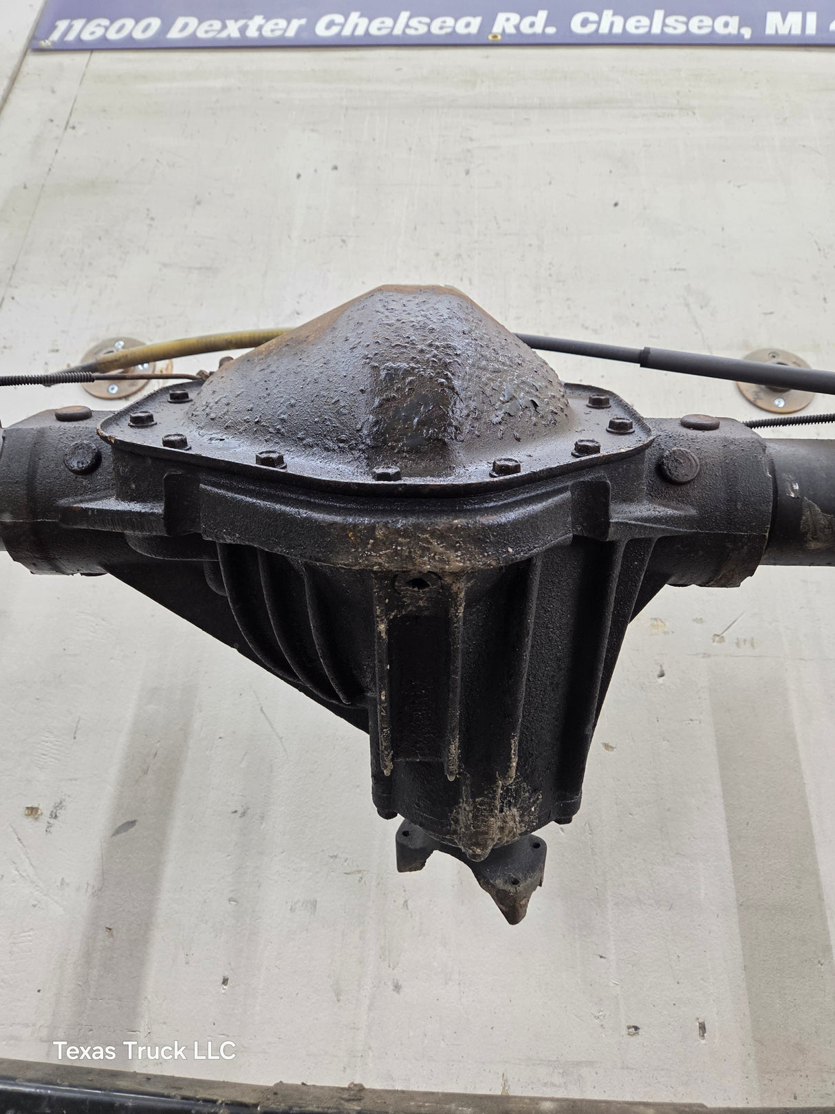 2001-2007 Chevrolet Silverado / GMC Sierra 2500 3500 HD Rear Axle 4.10 10.5"