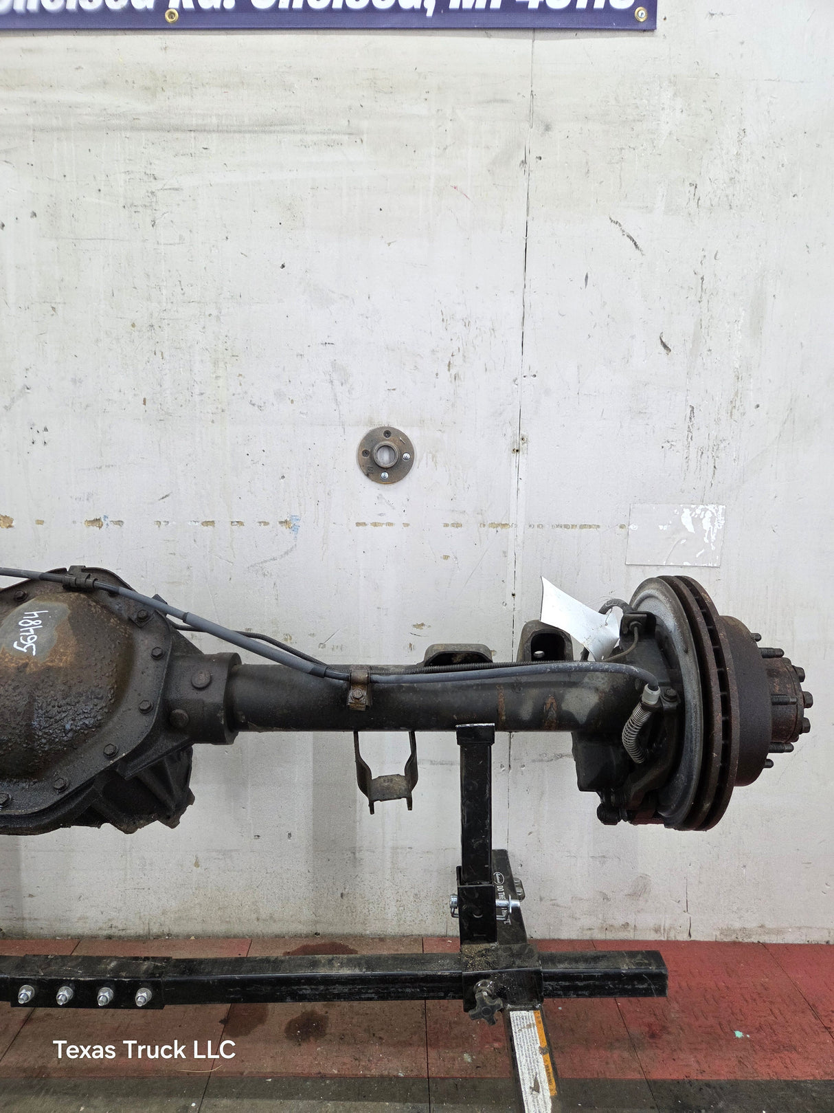 2001-2007 Chevrolet Silverado / GMC Sierra 2500 3500 HD Rear Axle 4.10 10.5"