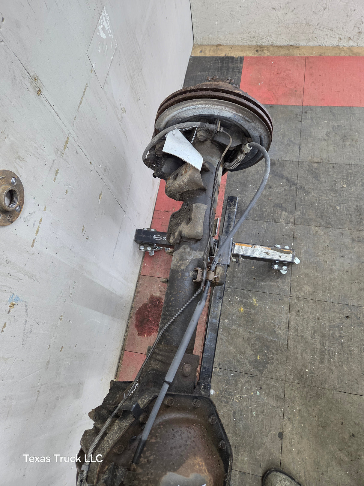 2001-2007 Chevrolet Silverado / GMC Sierra 2500 3500 HD Rear Axle 4.10 10.5"