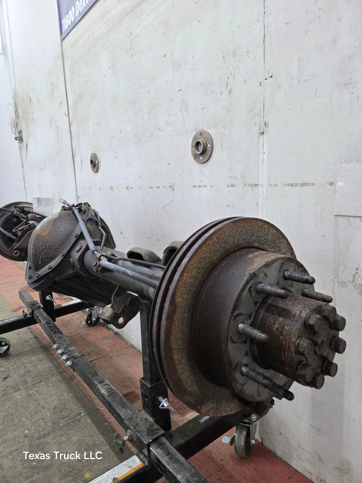 2001-2007 Chevrolet Silverado / GMC Sierra 2500 3500 HD Rear Axle 4.10 10.5"